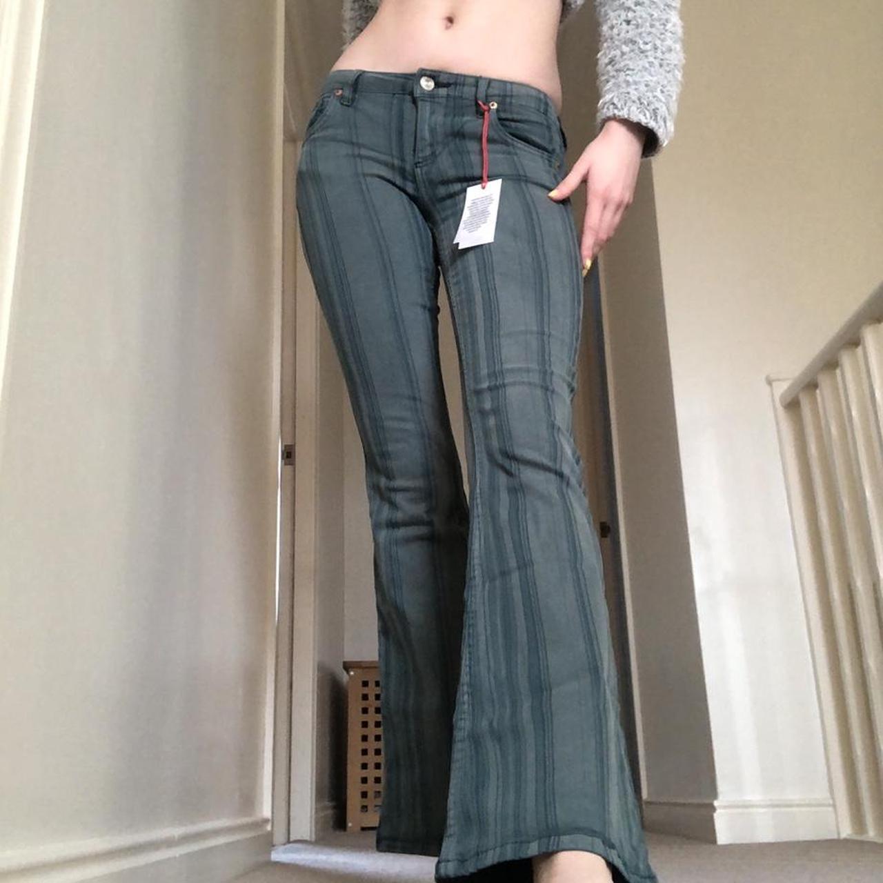 urban outfitters low rise cargo pants