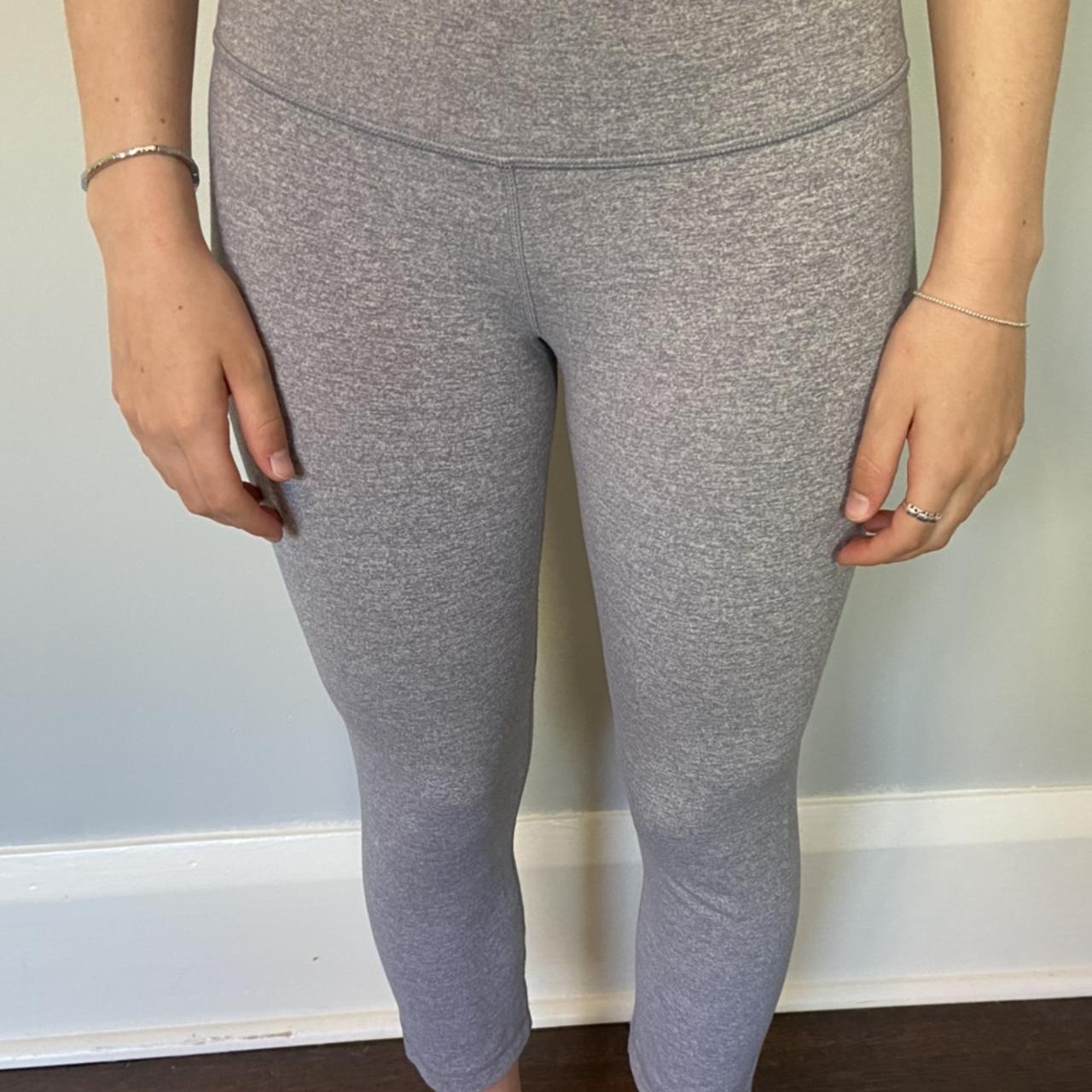 lululemon speckled grey quarter length leggings!!...