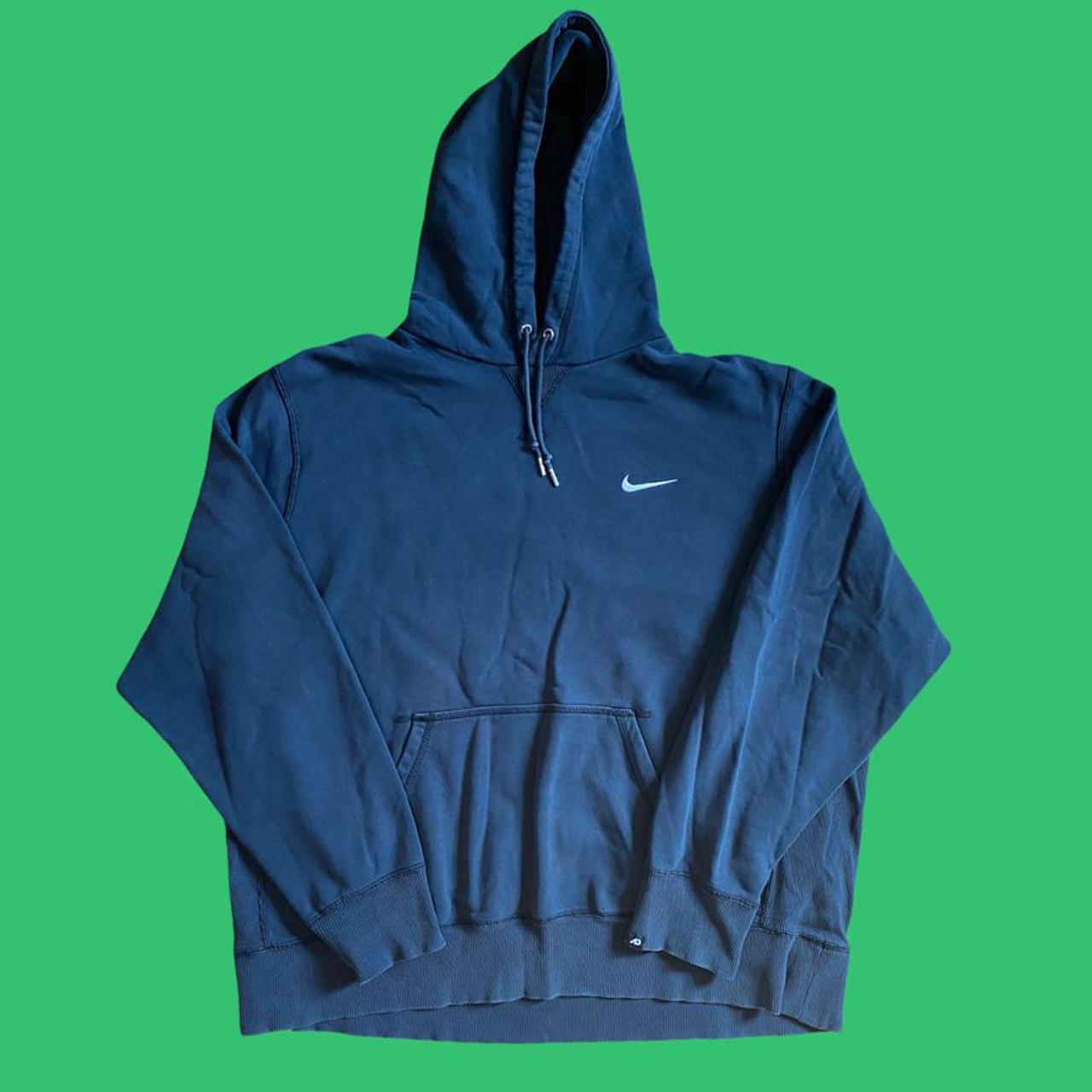 Nike side best sale swoosh hoodie