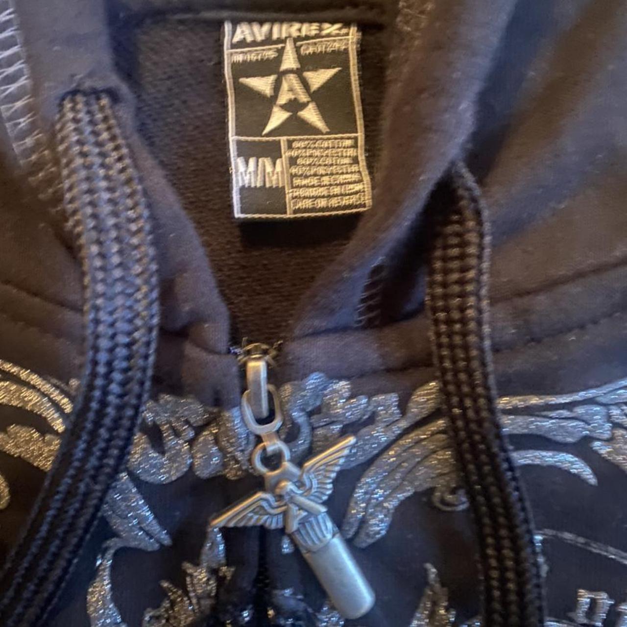 avirex skull zip up