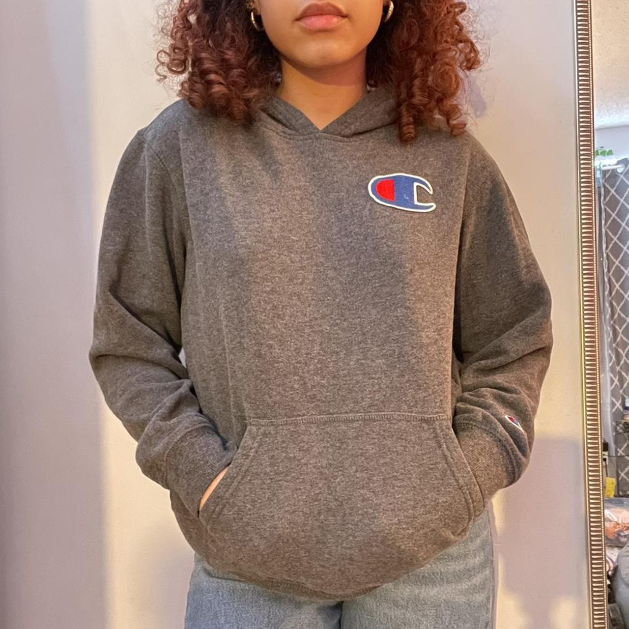 Champion 2025 sweatshirt depop