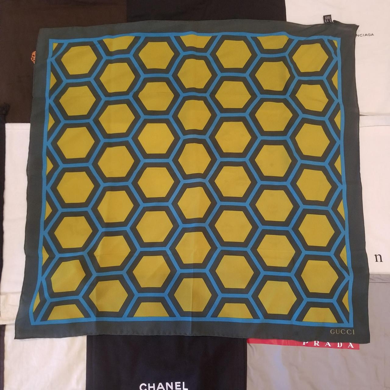 Gucci Women's Blue and Green Scarfwraps Depop