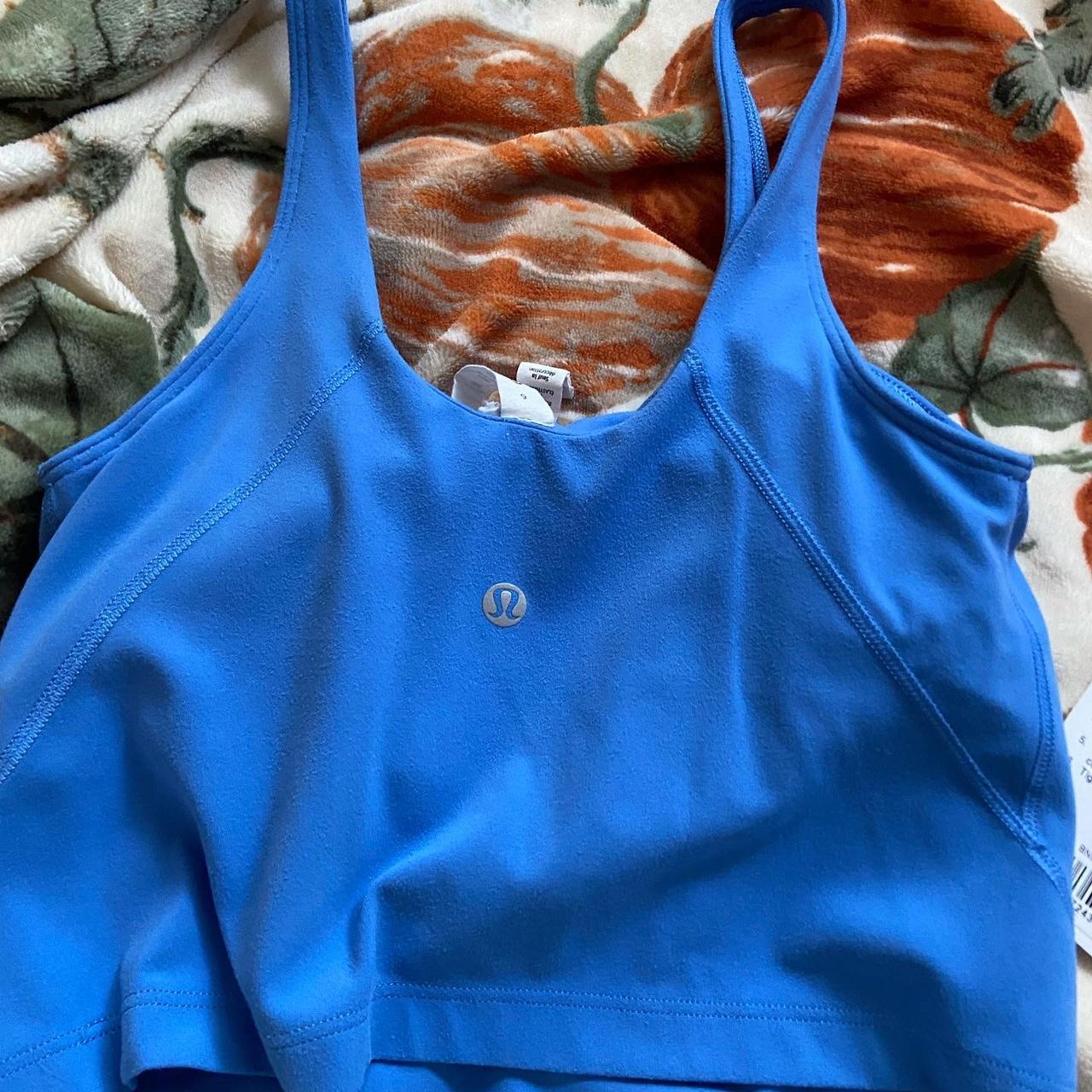 lulu align tank in blue nile size 6 , (comes with tag
