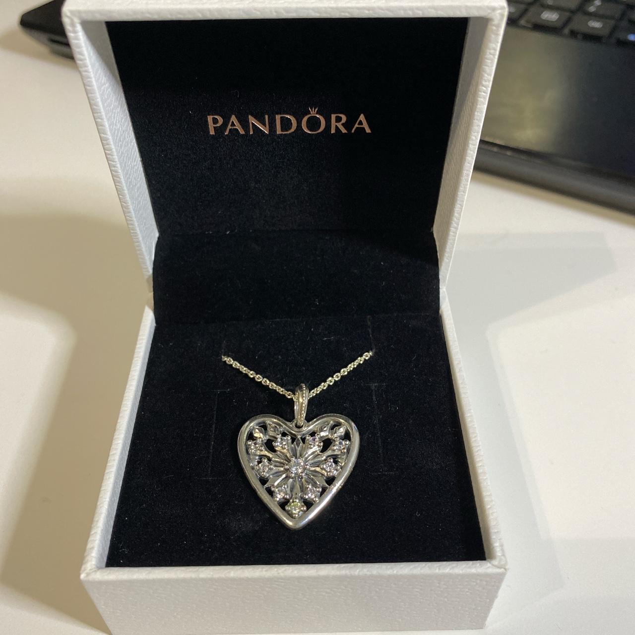 Heart of clearance winter pandora necklace