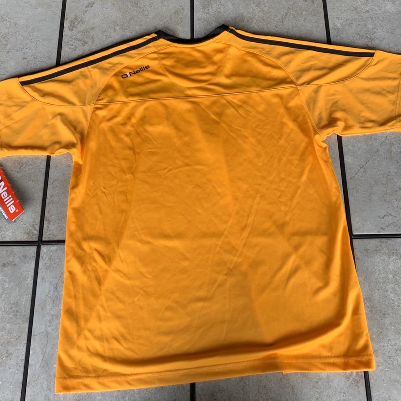 Product Image 3 - ONeillKilkenny GAA jersey Brand new