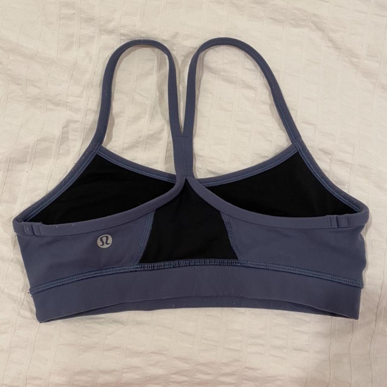 lululemon Y back sports bra there's for tag on this - Depop