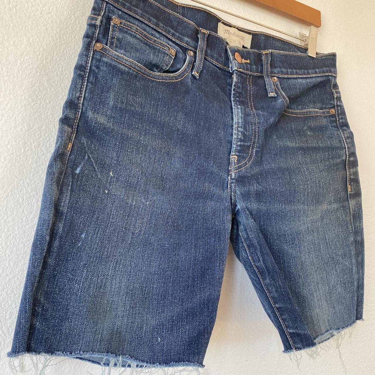 distressed Madewell cut off blue jeans... - Depop