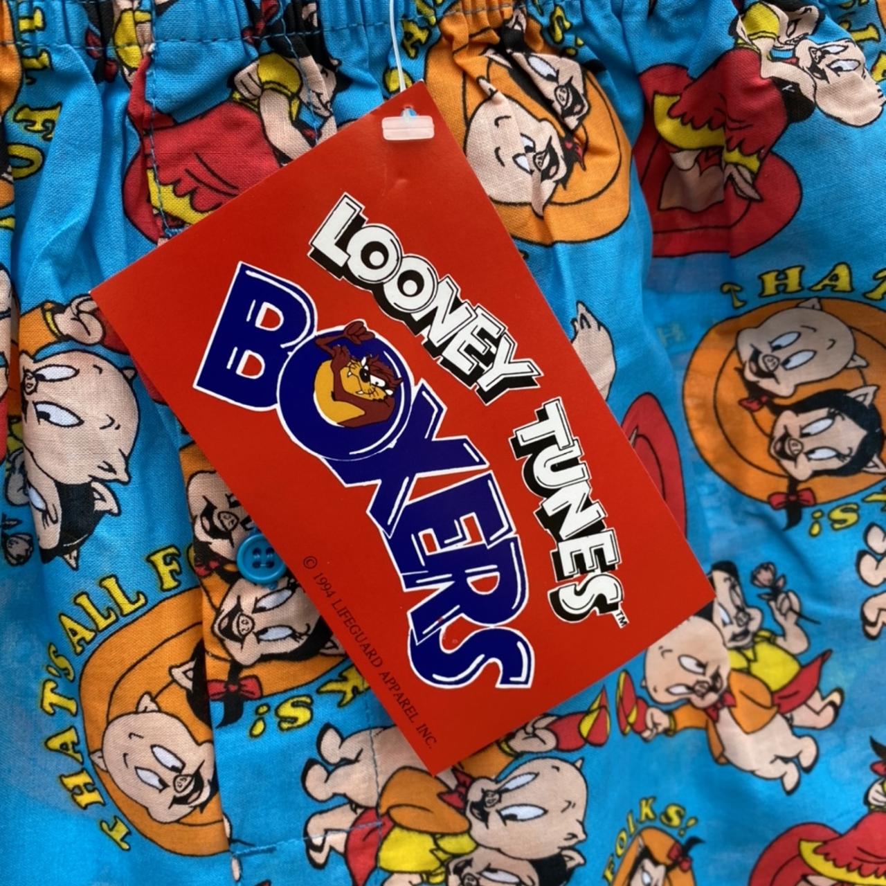 looney tunes nike shorts