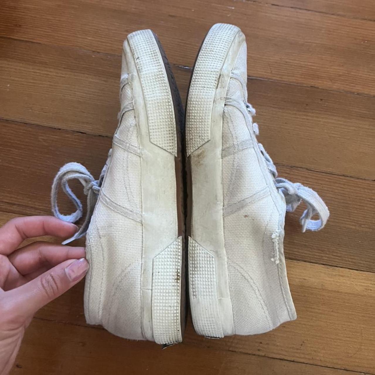 Superga Women's White Trainers (2)