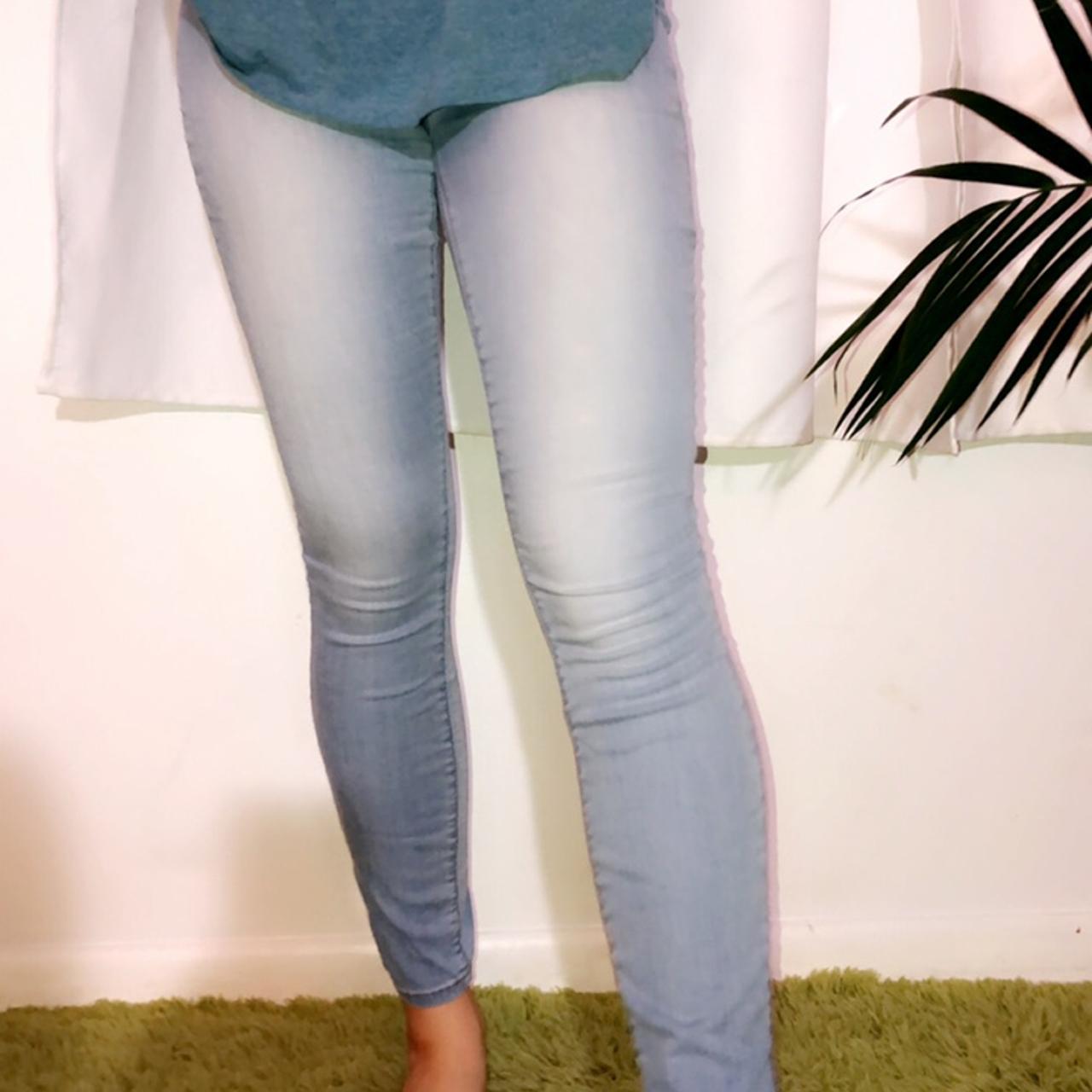 Blue skinny jeans from pacsun, size 26, good condition. Depop