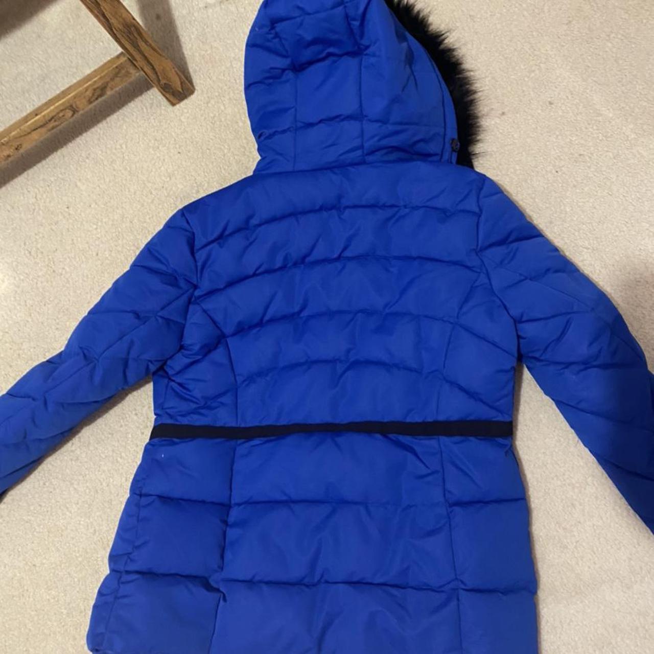 Gorgeous blue Guess winter jacket size medium with... - Depop