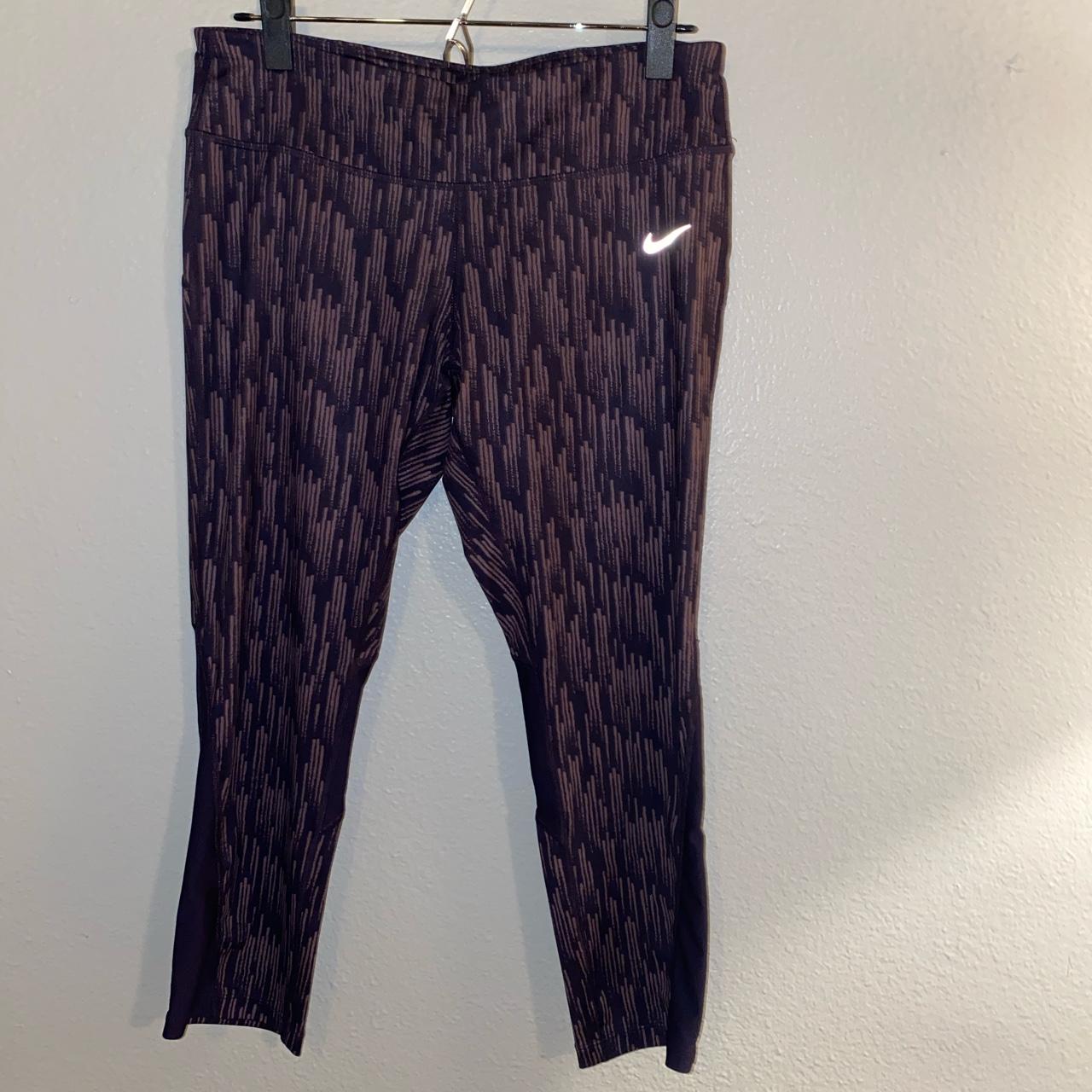 Nike Women's Leggings | Depop