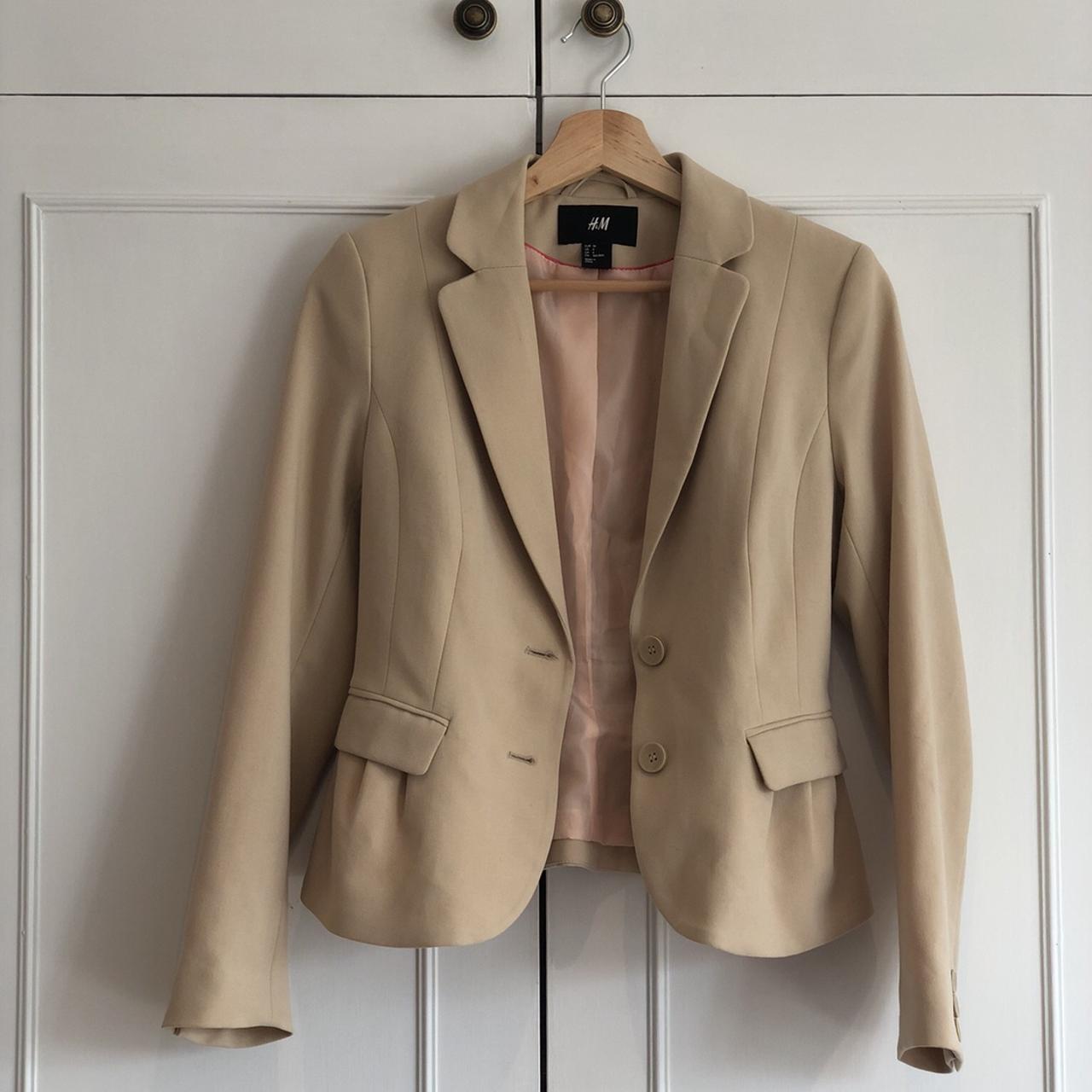 Lovely H&M beige blazer // UK 8 // Perfect for work... - Depop