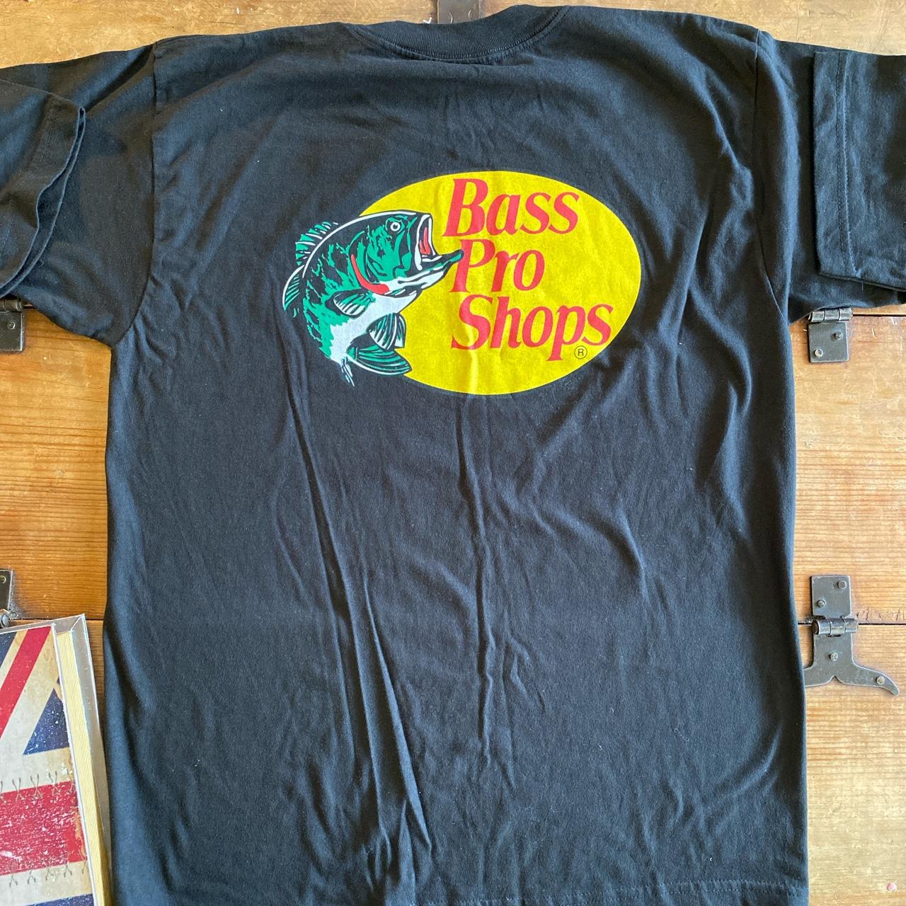 Bass pro shops Johnny Morris T-shirt. 🎣 🎣🎣New