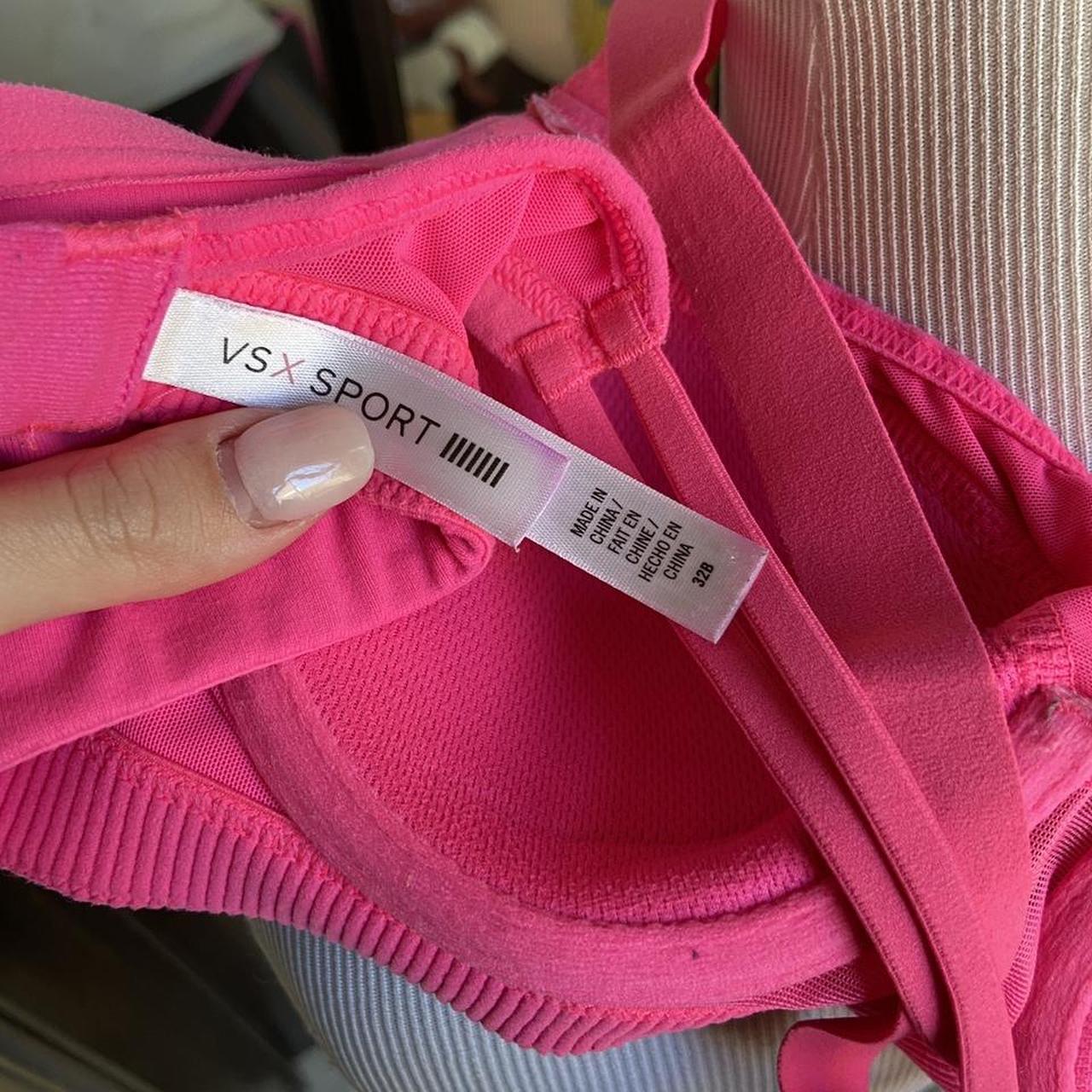VICTORIAS SECRET SPORT bra Size 32B Hot pink (SO - Depop