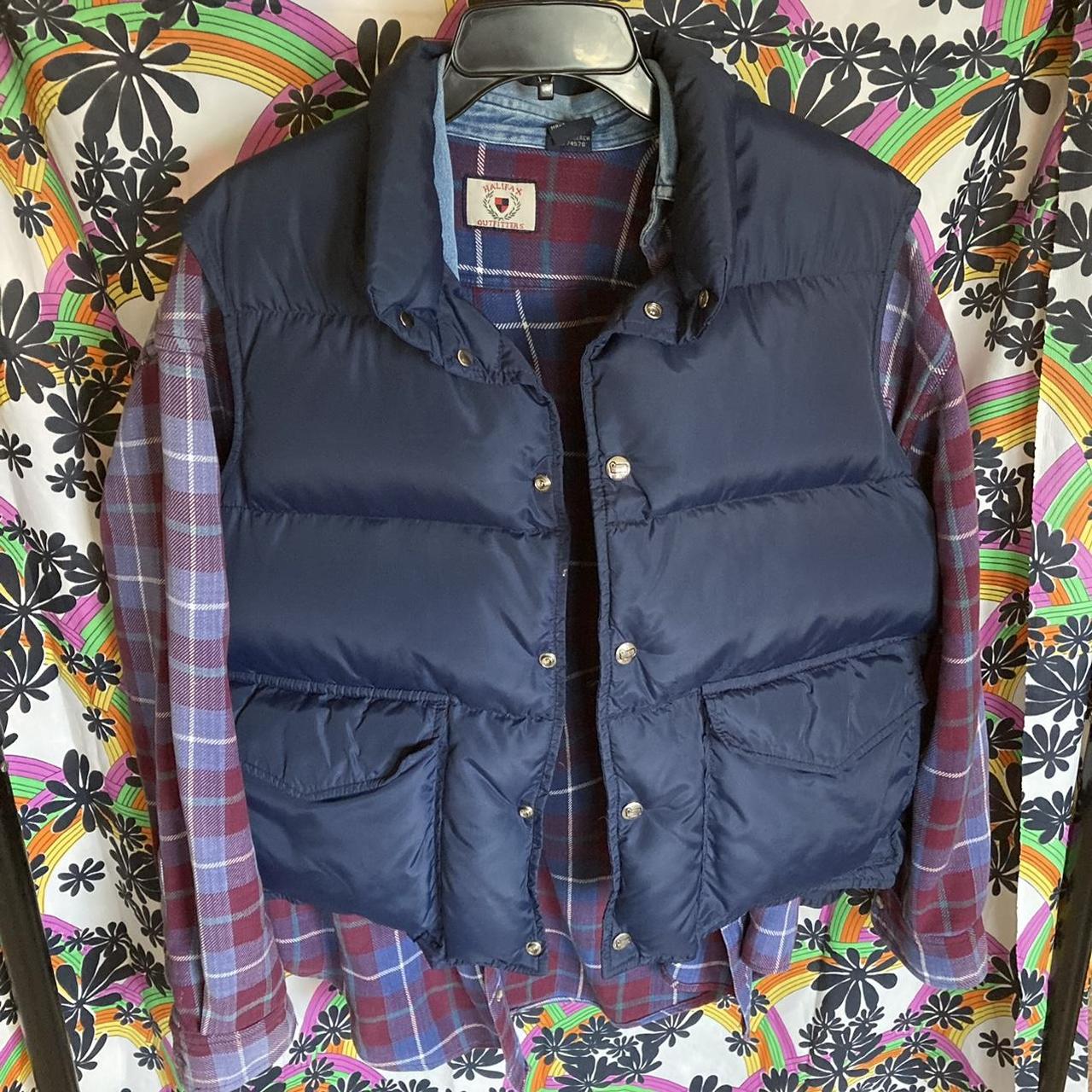 vintage woolrich vest navy blue size large but... - Depop