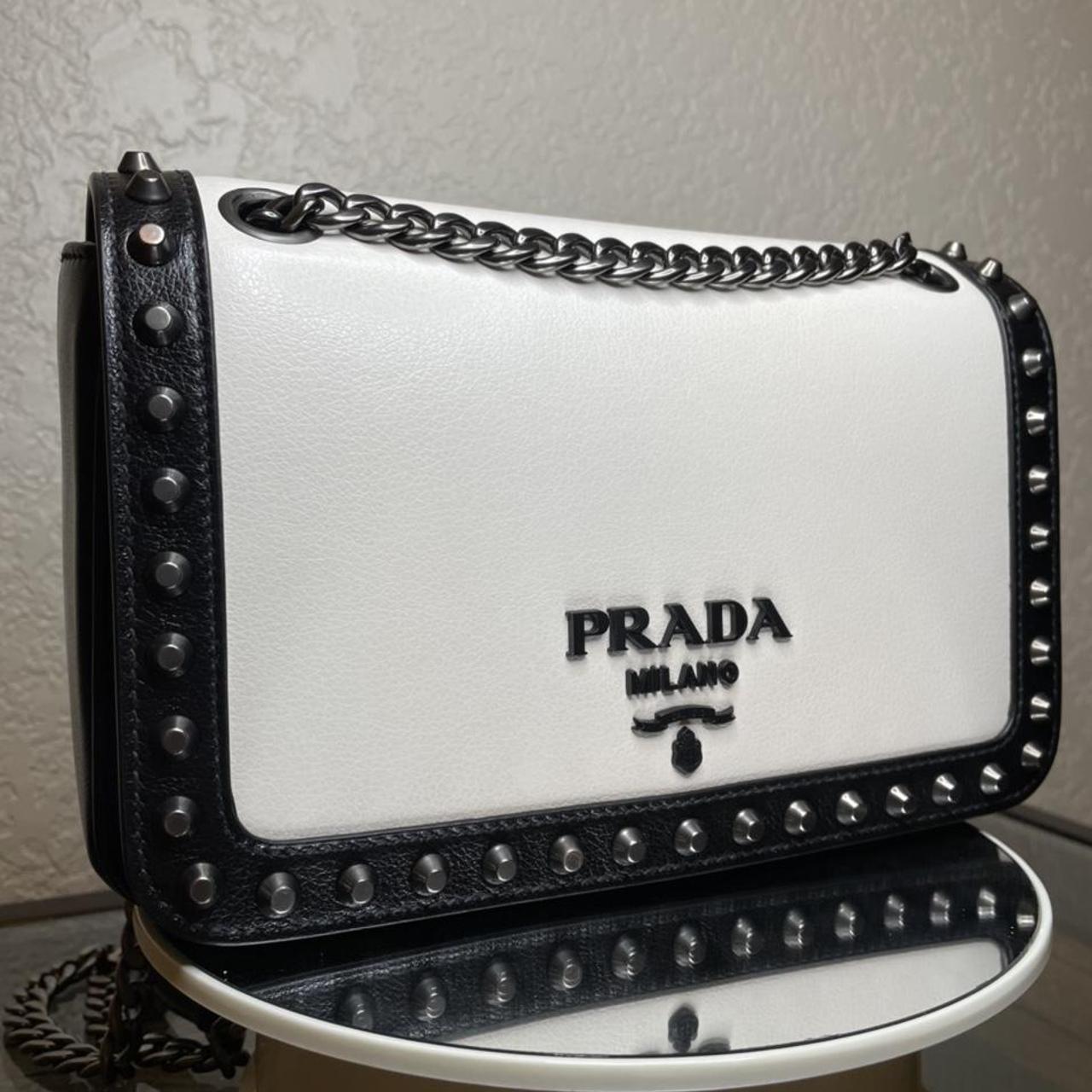 prada 1bd147