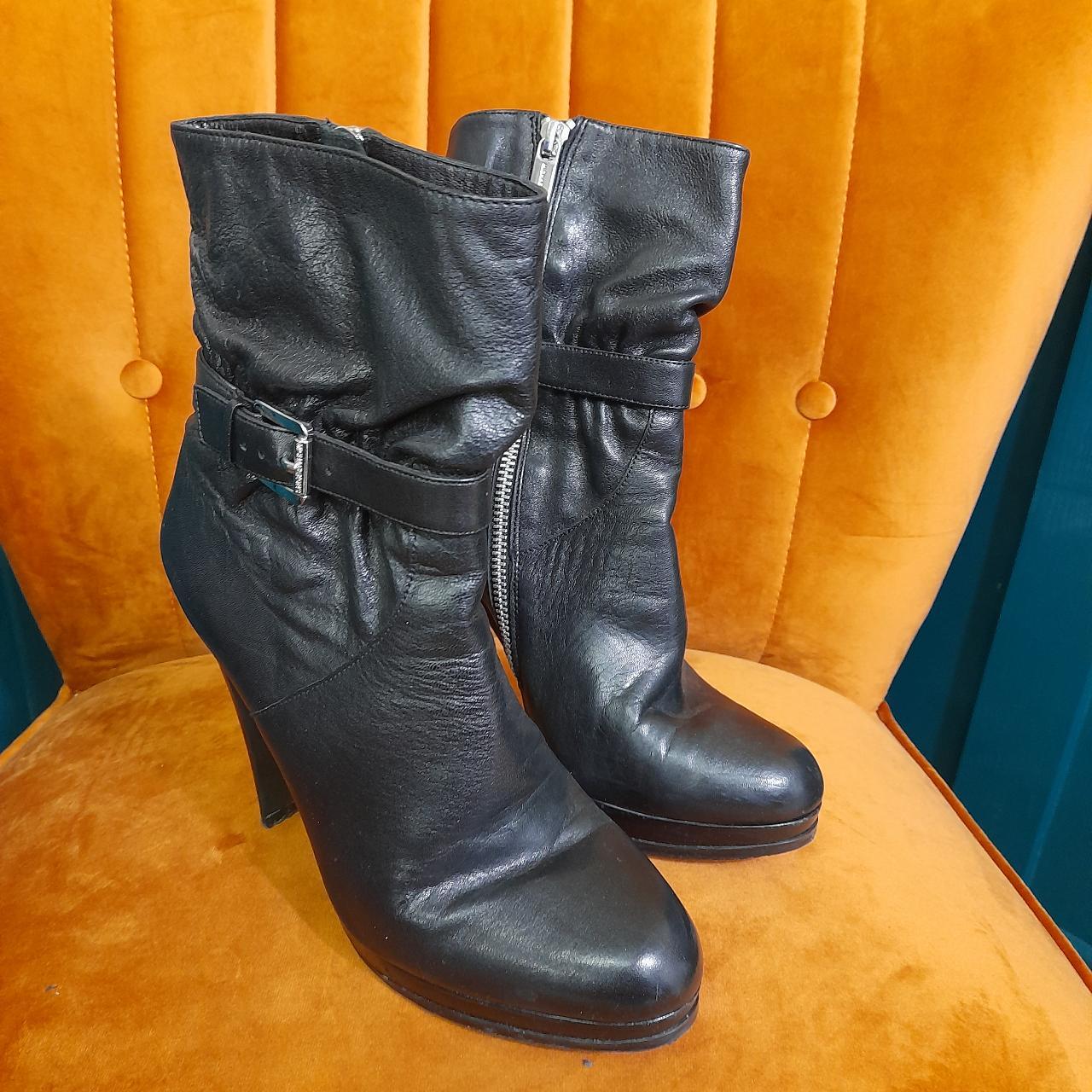 Michael Kors Women's Black Boots Depop