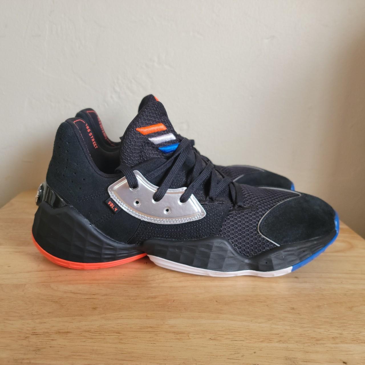 harden vol 4 black red