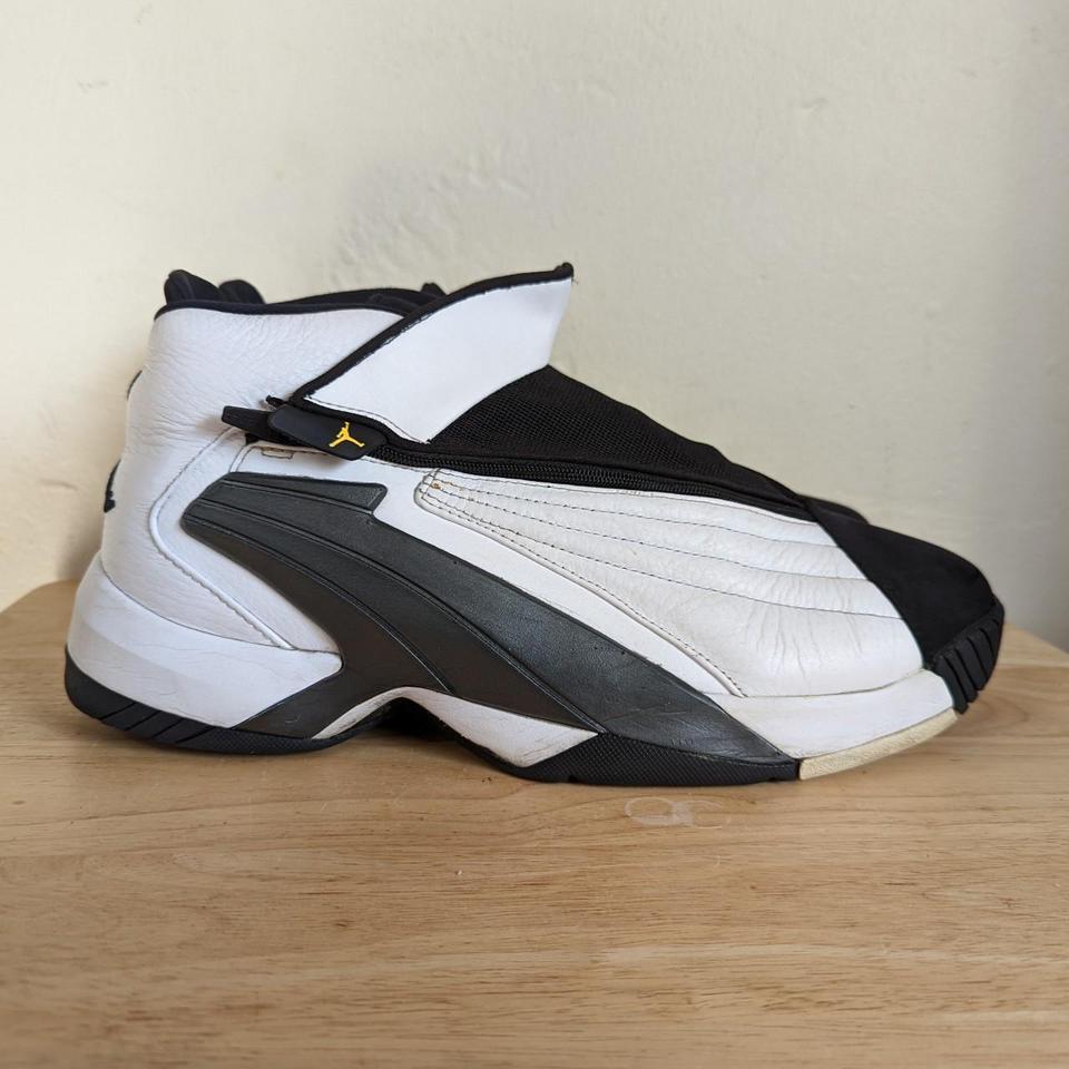 Jordan store swift 23