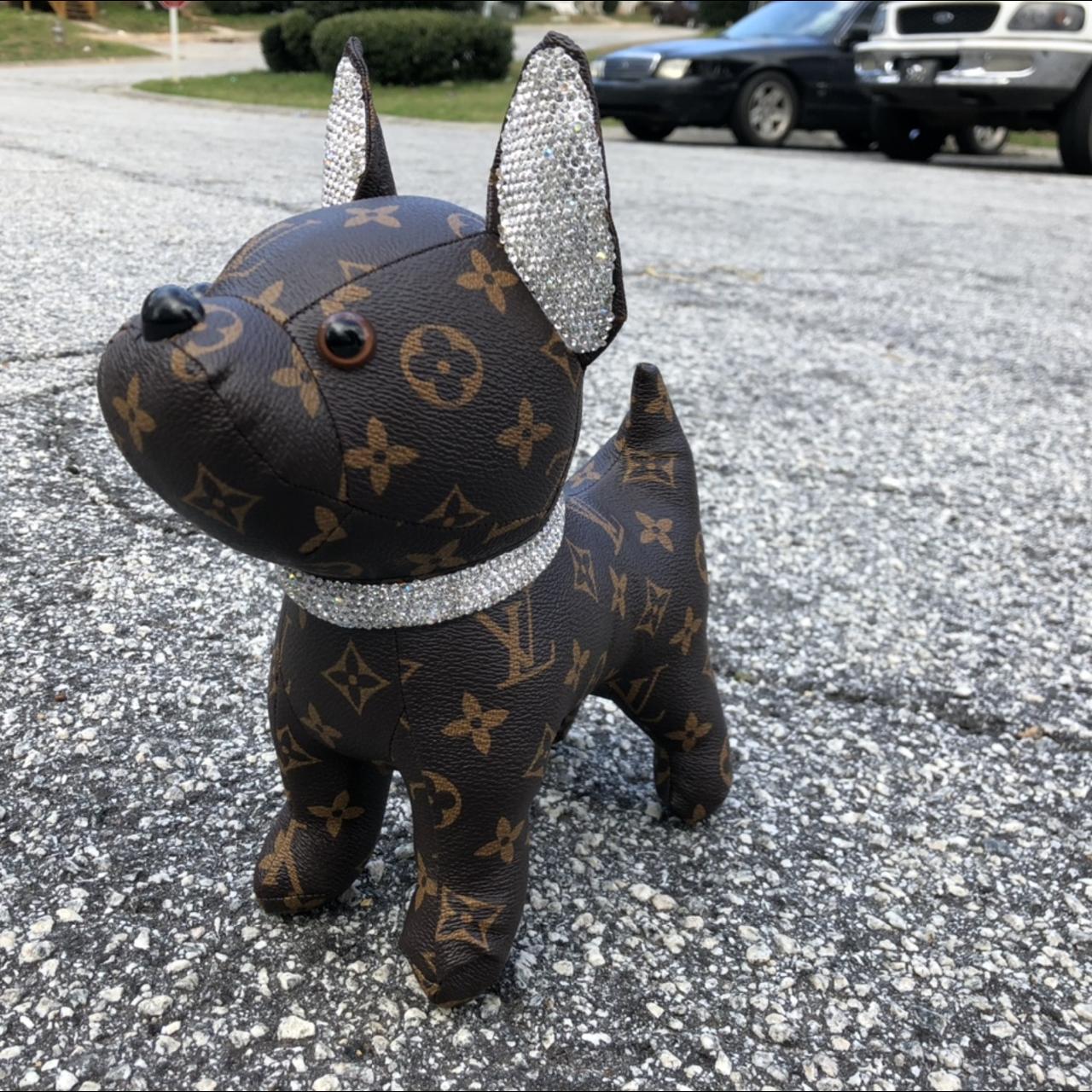 Lv store dog toy