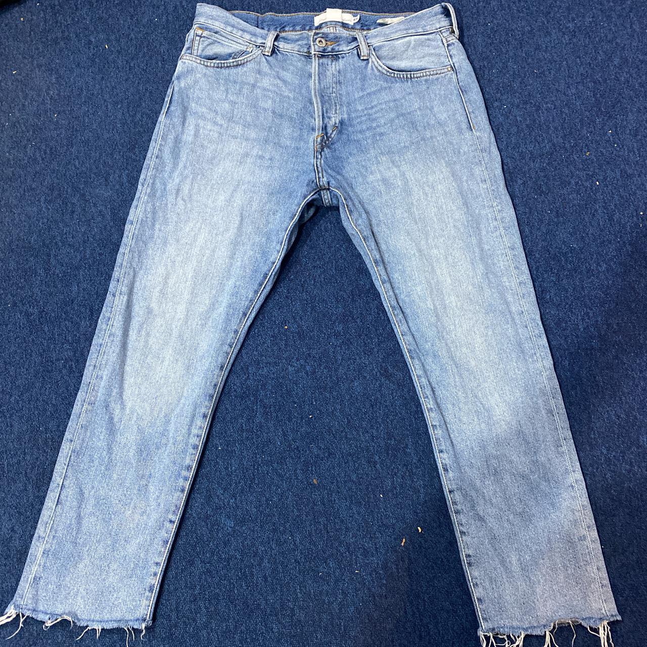 Baggy light blue wash jeans cropped at the bottom -... - Depop