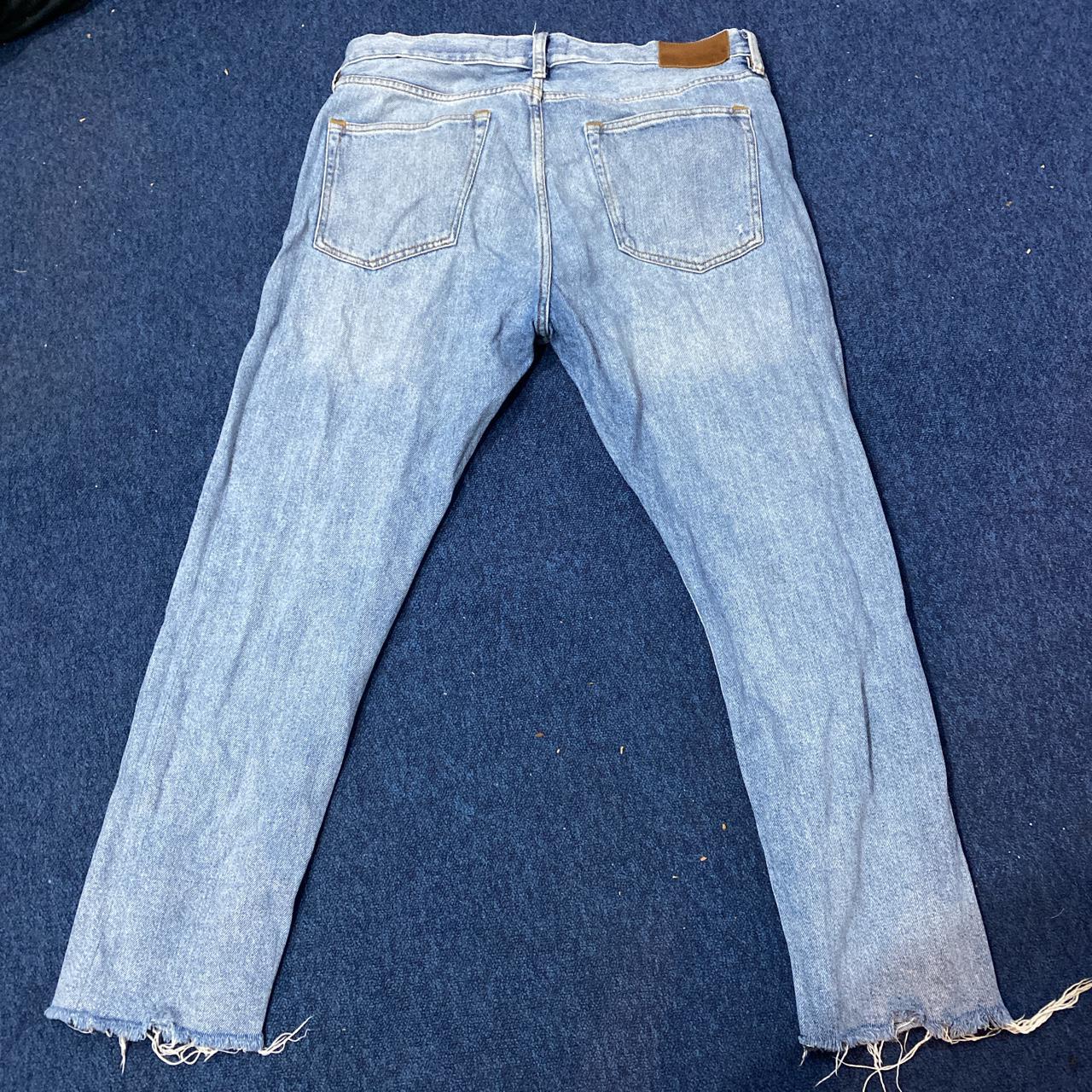 Baggy light blue wash jeans cropped at the bottom -... - Depop