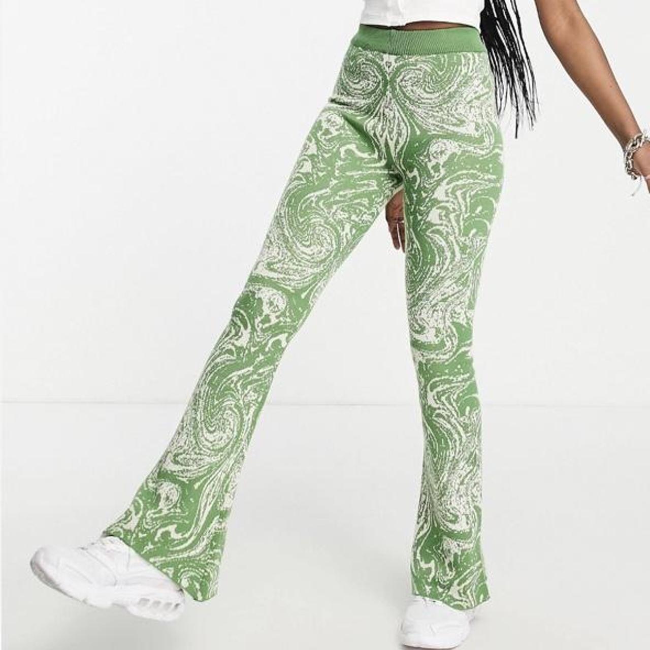 Daisy Street Women's Green Trousers (3)
