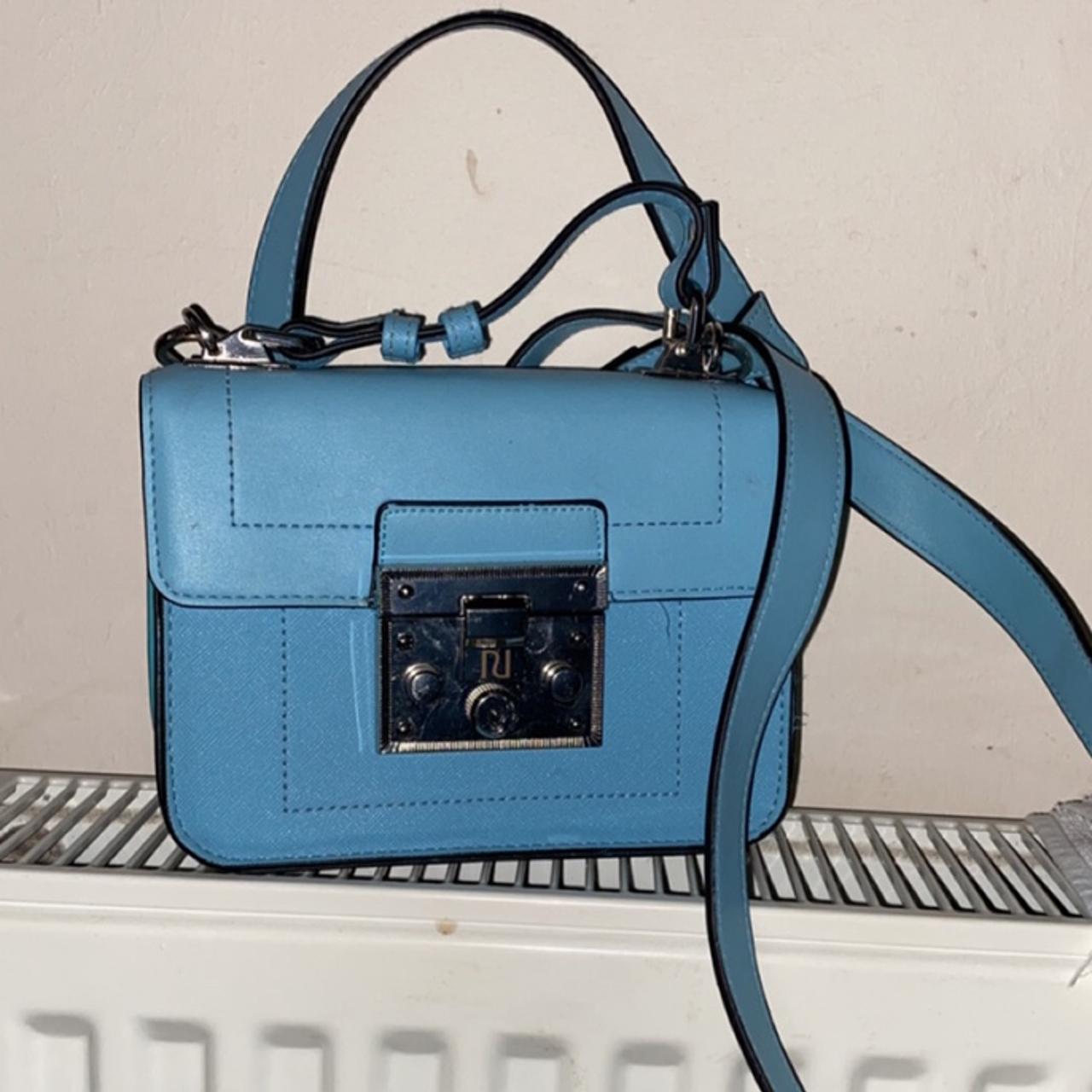 River island-cross-body-bag - Depop