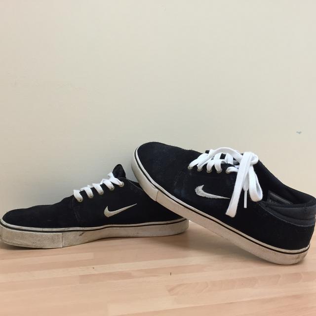 nike sb mini swoosh