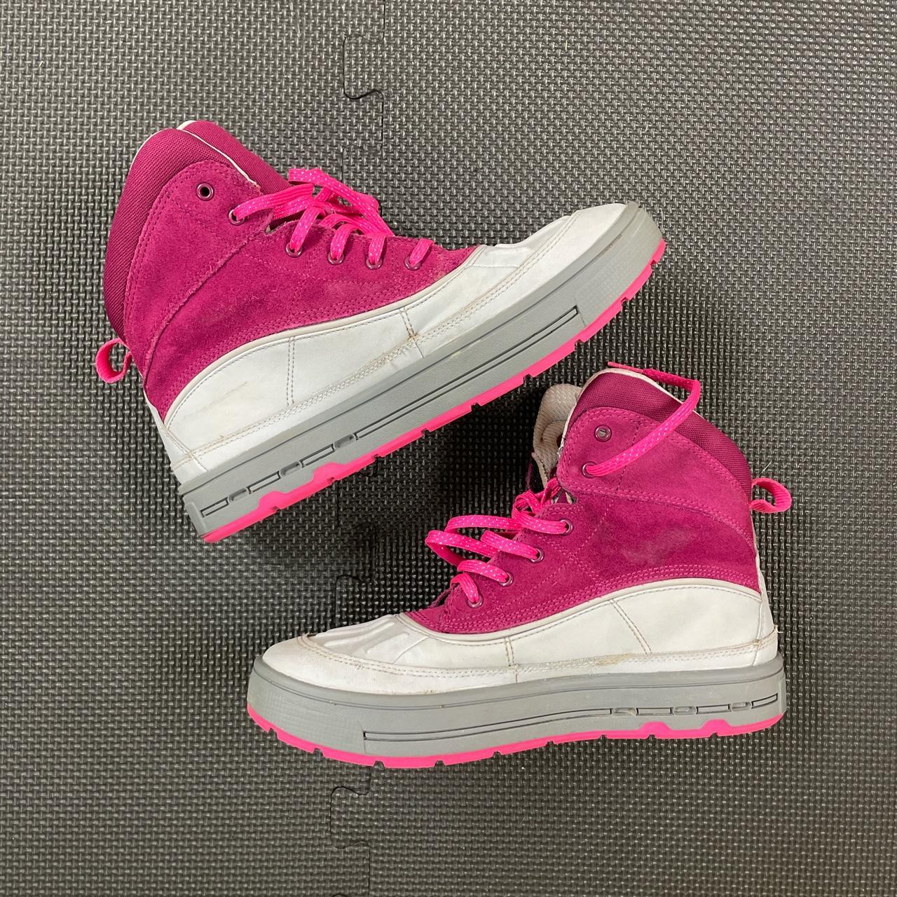 Nike ACG boots size 7y lightly used, tread is Depop