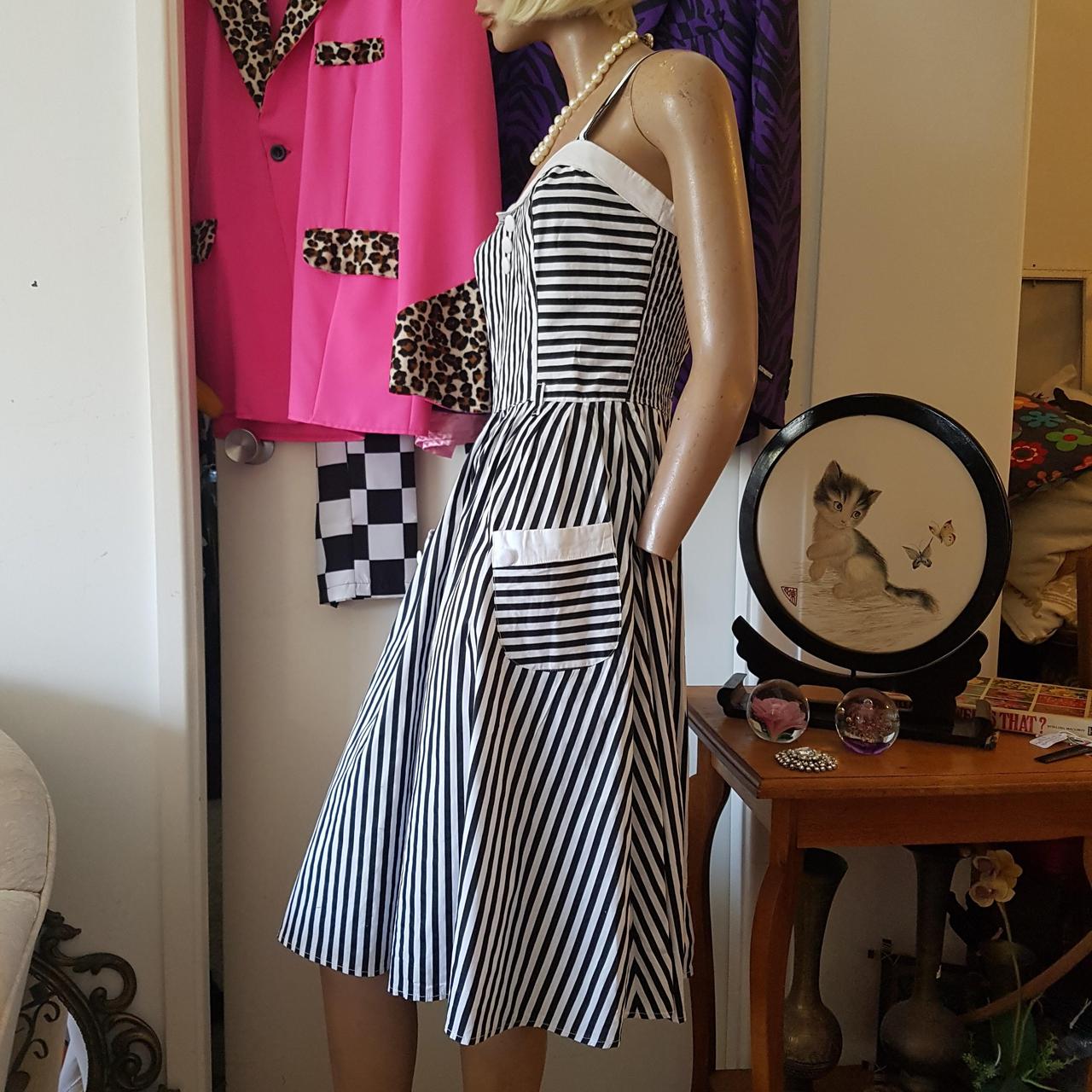 hell-bunny-vixen-striped-strap-shoulder-rockabilly-depop