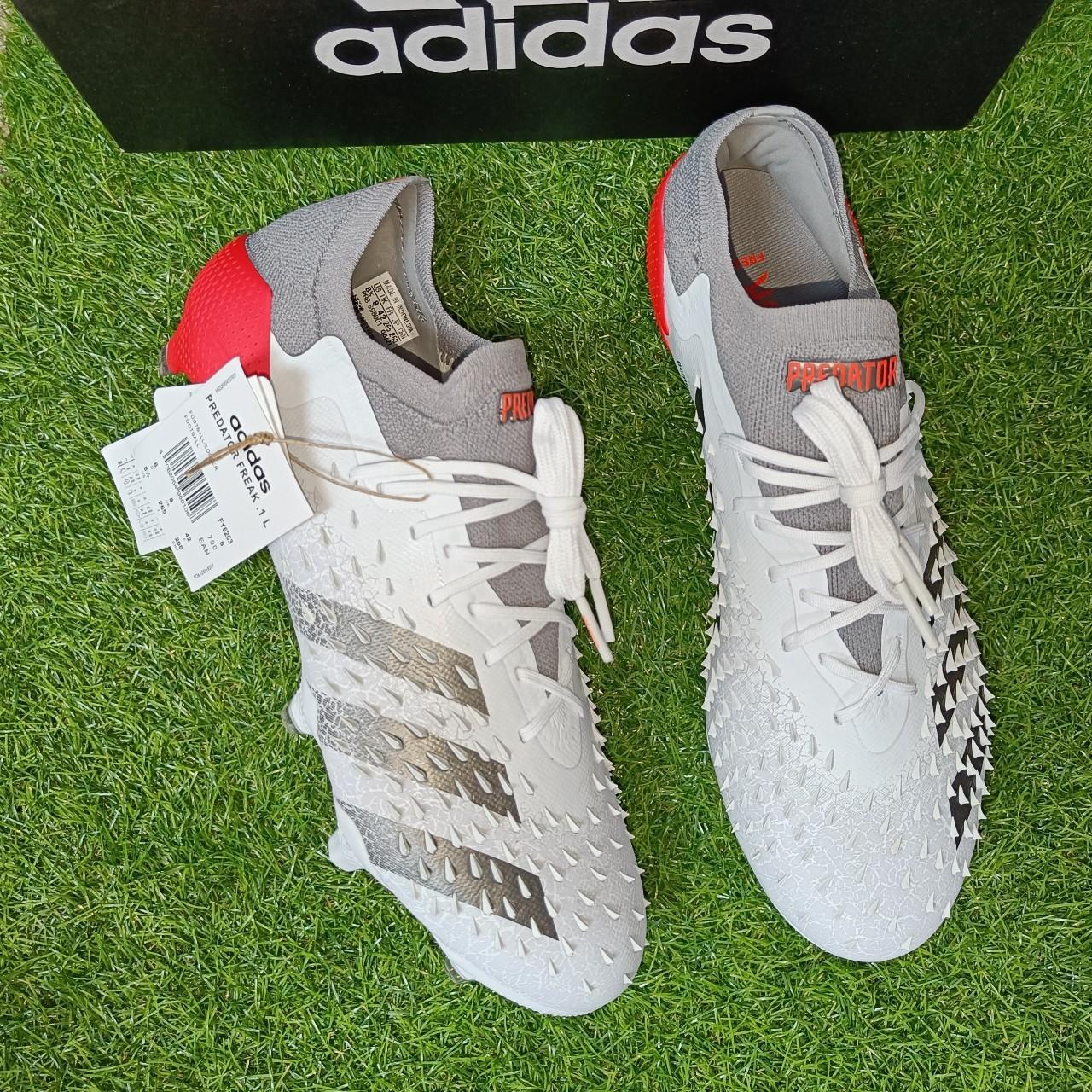 👣 Adidas predator freak.1 low fg football boots... - Depop