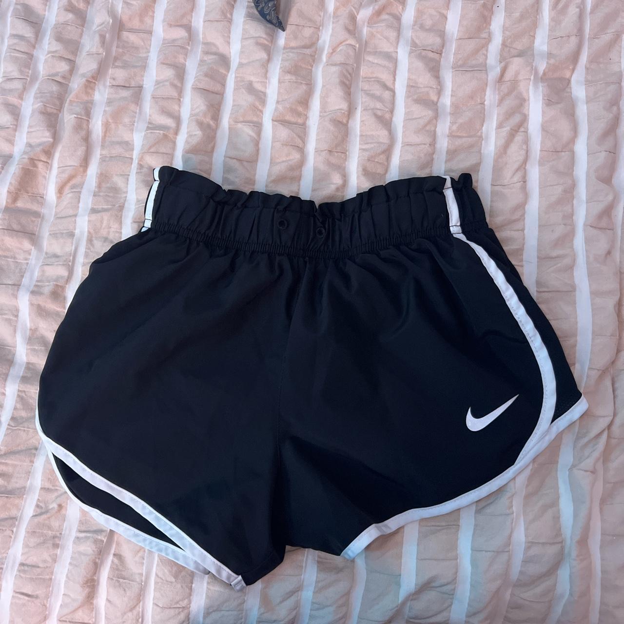nikerunning shorts