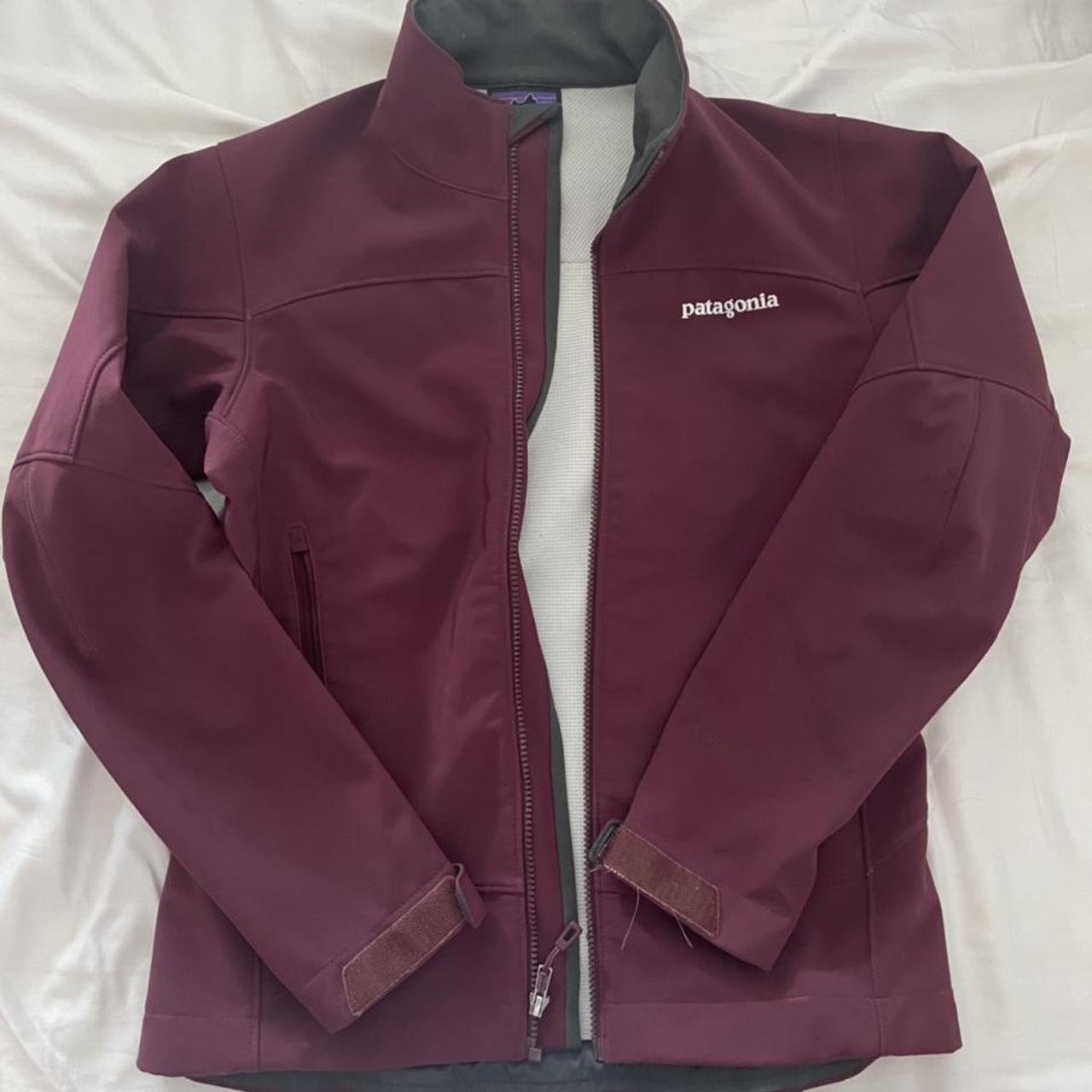 maroon patagonia jacket