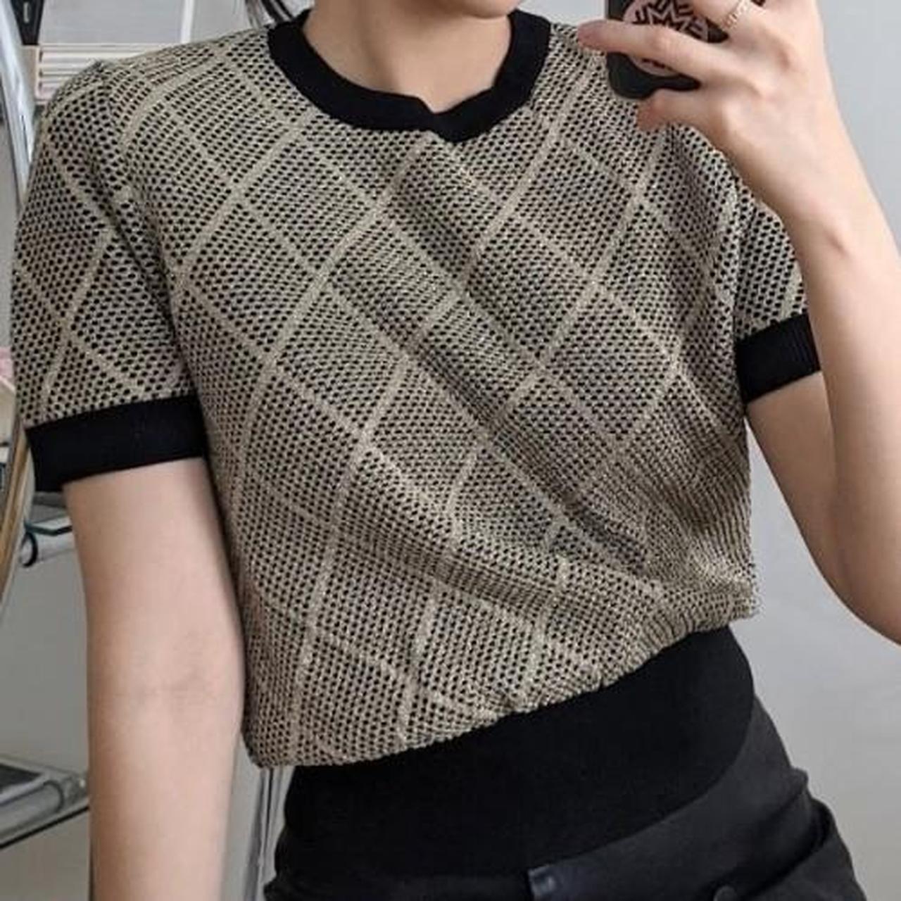 Zara knit crop top. Glittery only on the outside... Depop