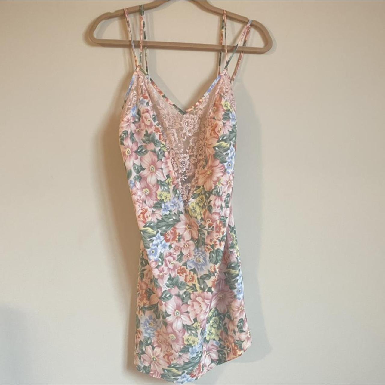 💐90s VICTORIAS SECRET SLIP💐 Beautiful rare vintage... - Depop