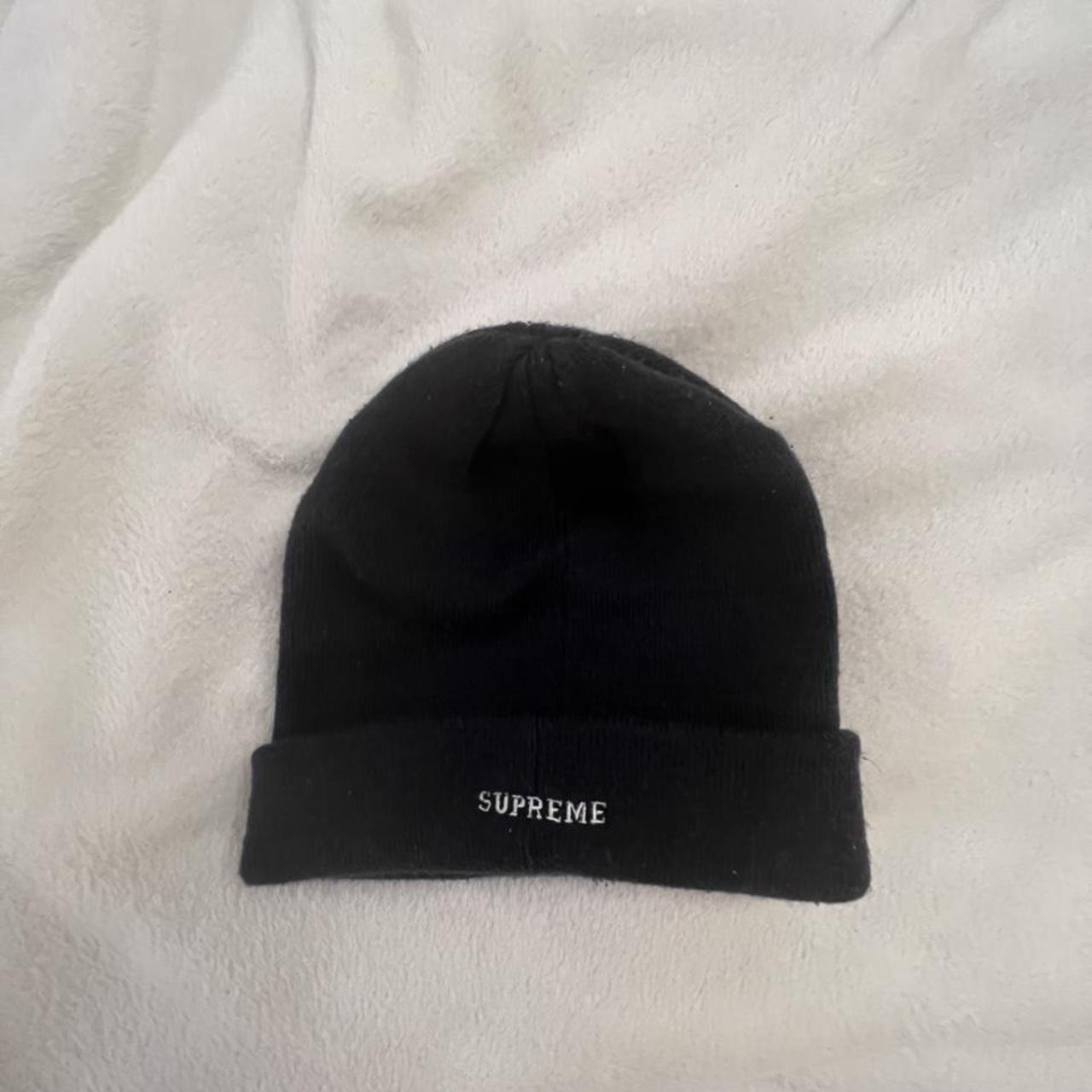 Supreme hotsell champion beanie