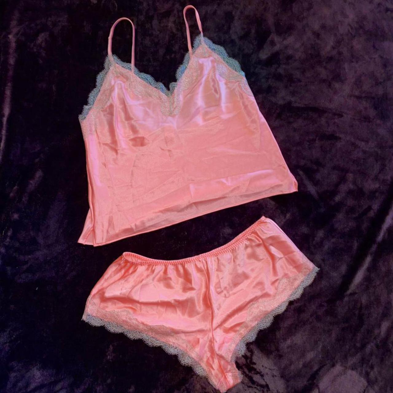 Purchases Victoria's Secret Pink + Orange Lingerie