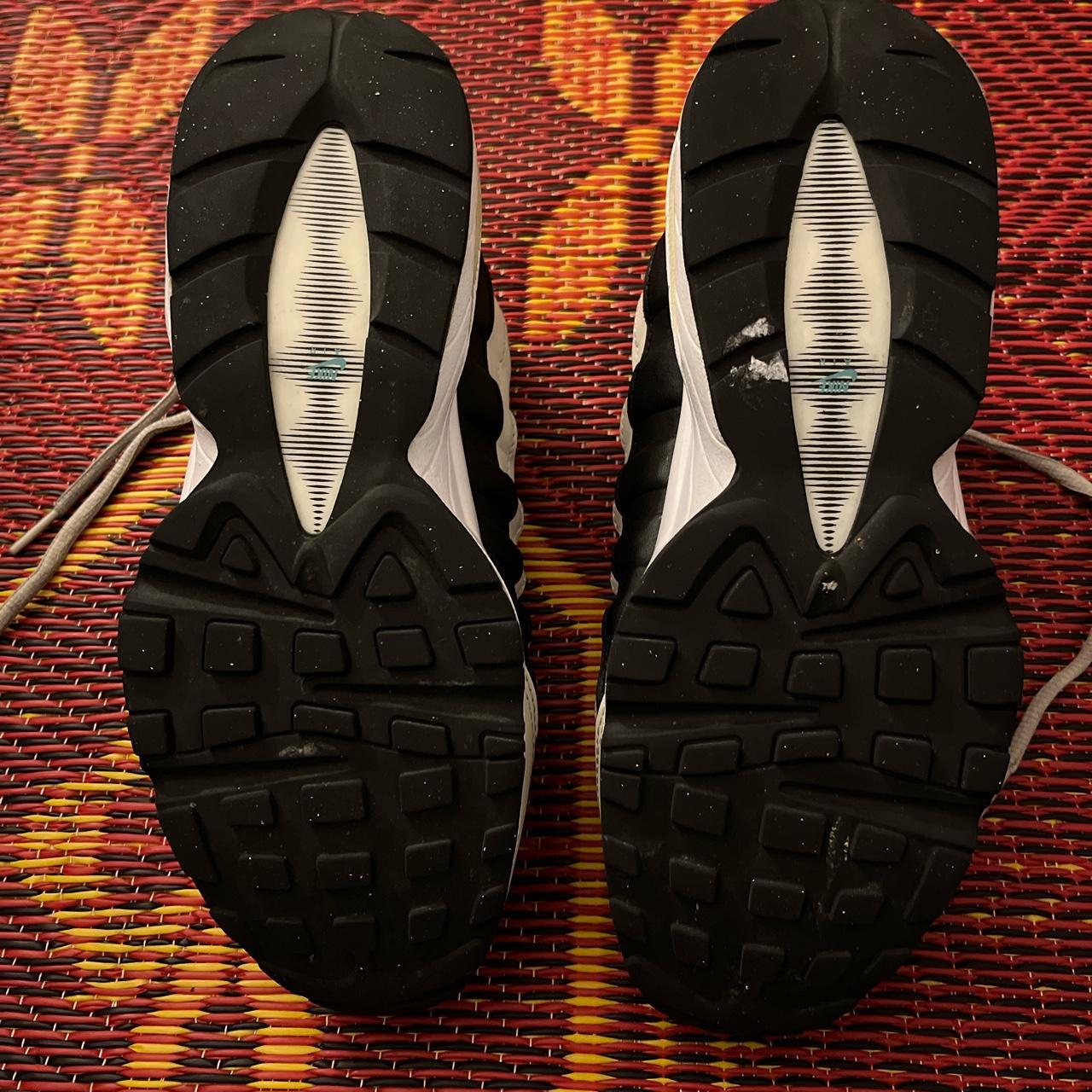 nike air max 2 atmos hat