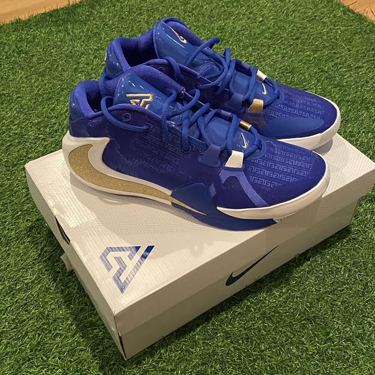 giannis freak 1s