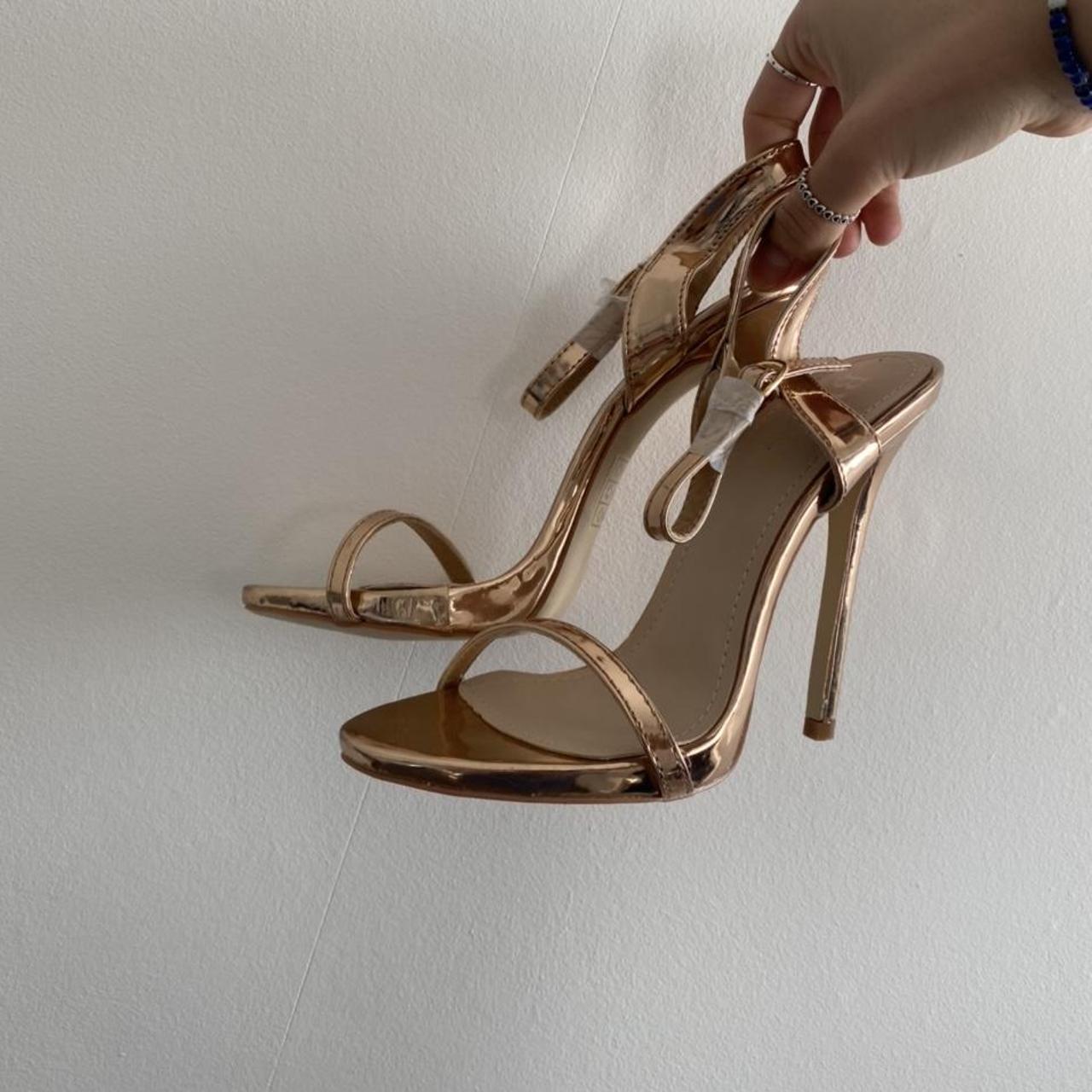 Rose gold hotsell heels size 4