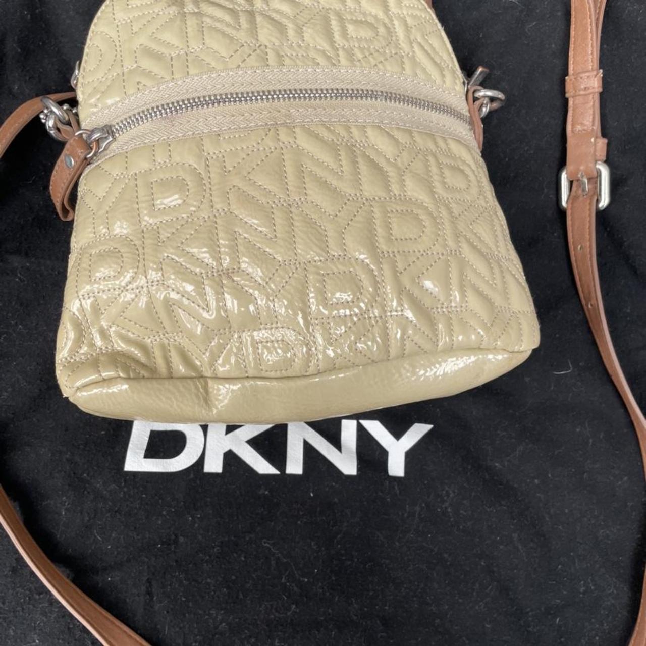 BRAND NEW DKNY BAG ORIGINAL WITH TAGS NEED TO GET - Depop