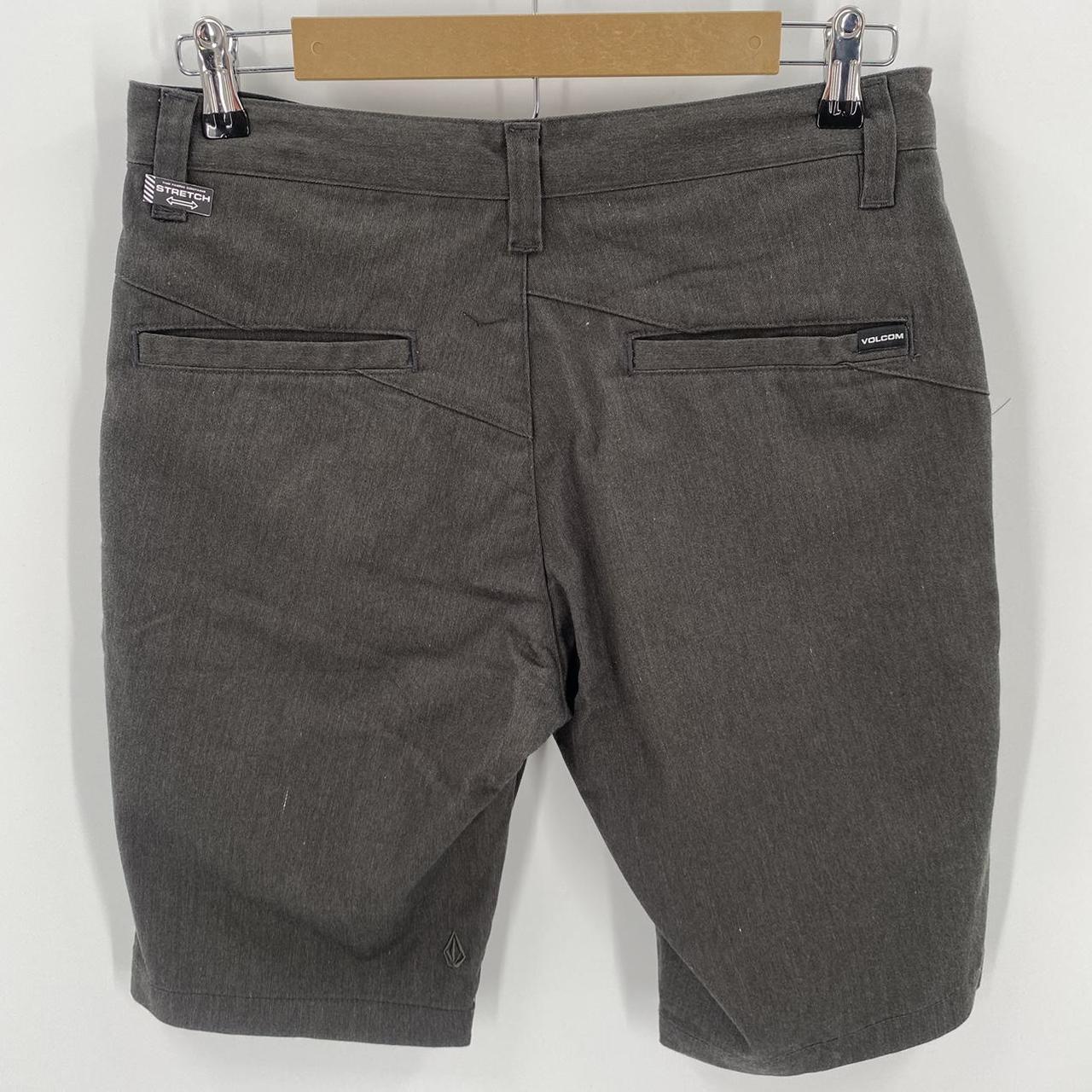 vmonty volcom shorts