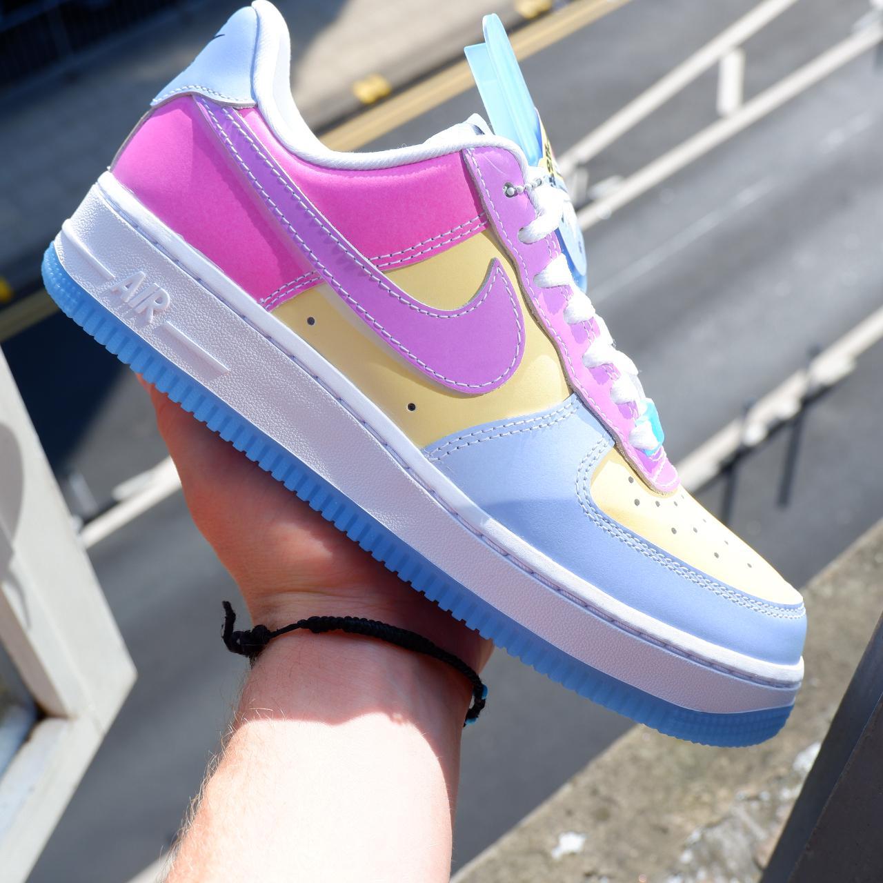 nike air force 1 07 uv trainers