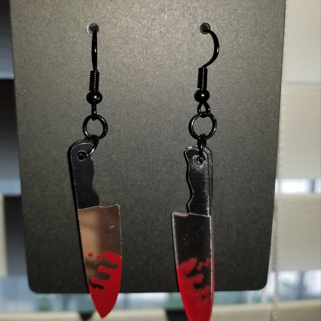 Women's Black and Red Jewellery (2)