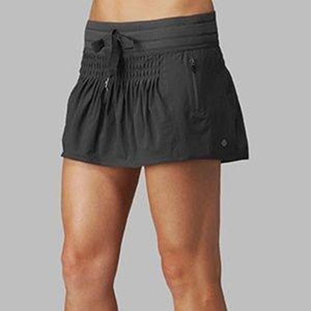 lululemon revitalize skirt