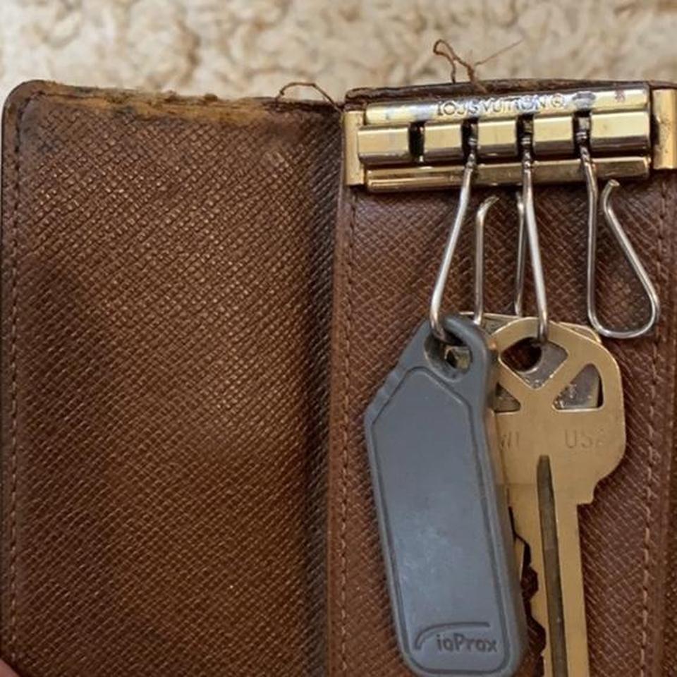 Black Louis Vuitton epi key wallet, condition is - Depop
