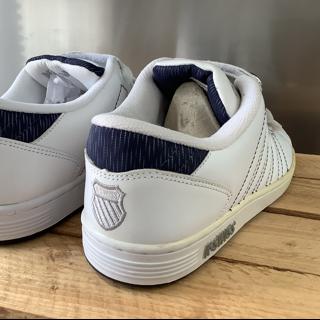 K swiss store with reversible tongue