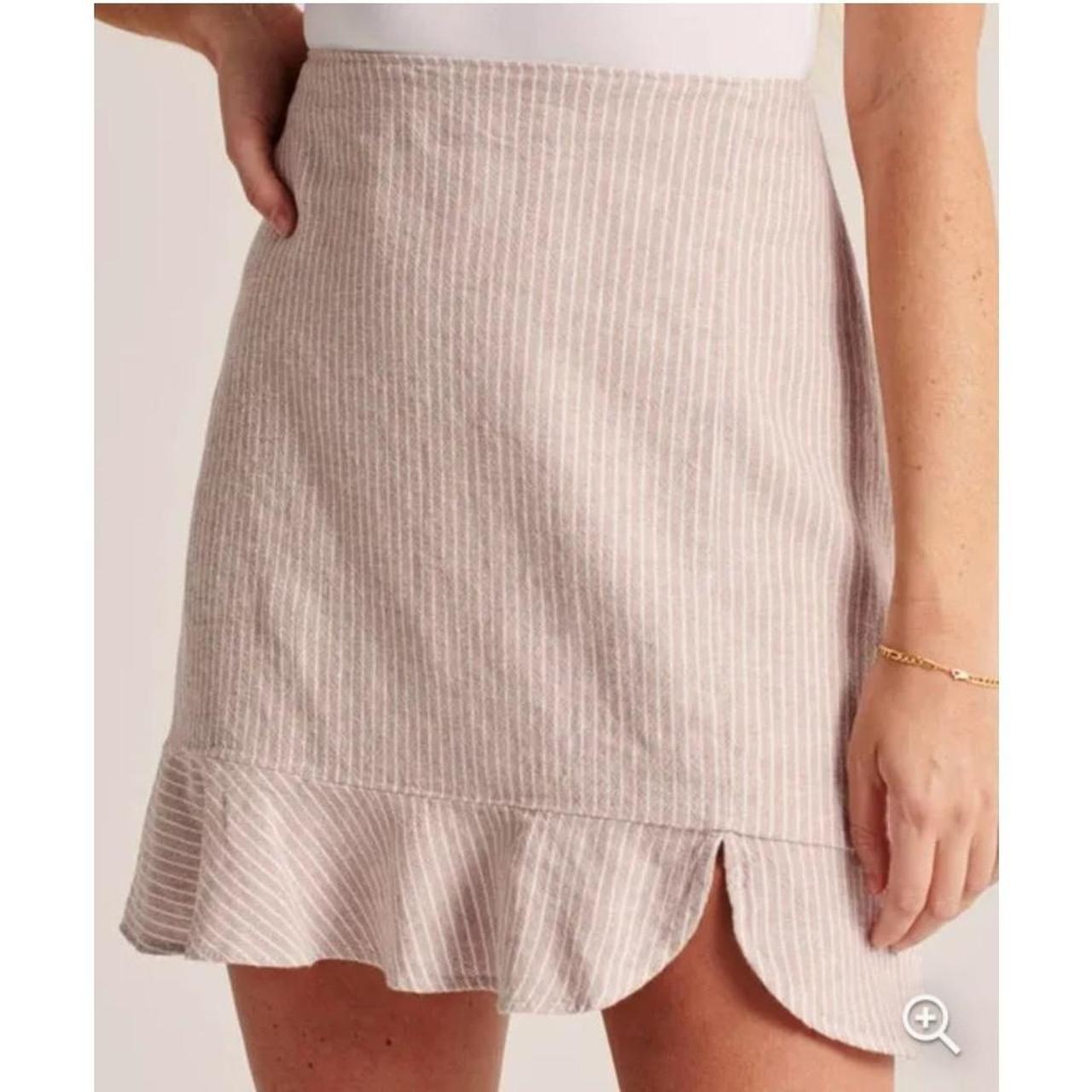 Abercrombie & Fitch Women's Tan and White Skirt